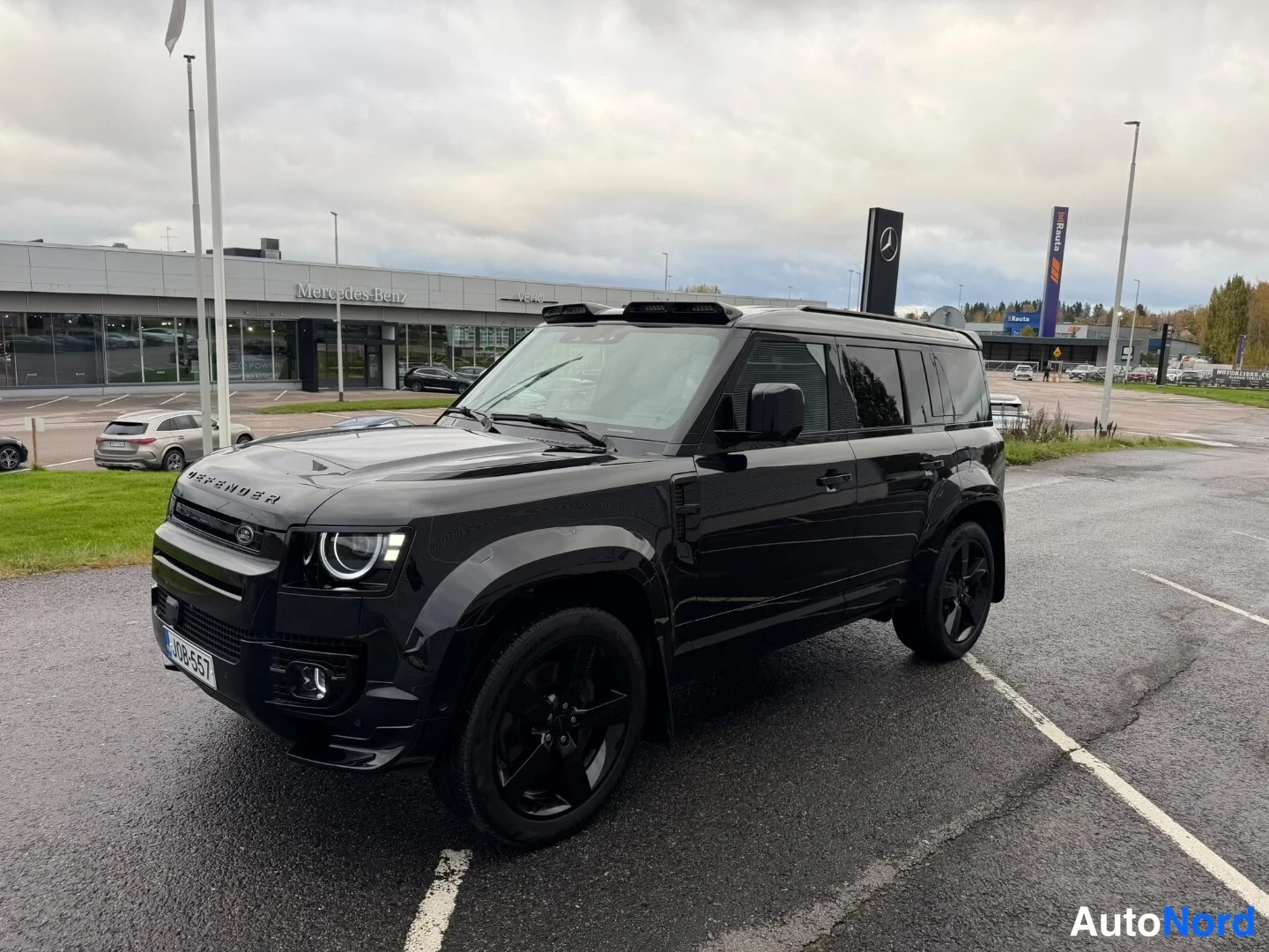 Land Rover Defender URBAN 2026