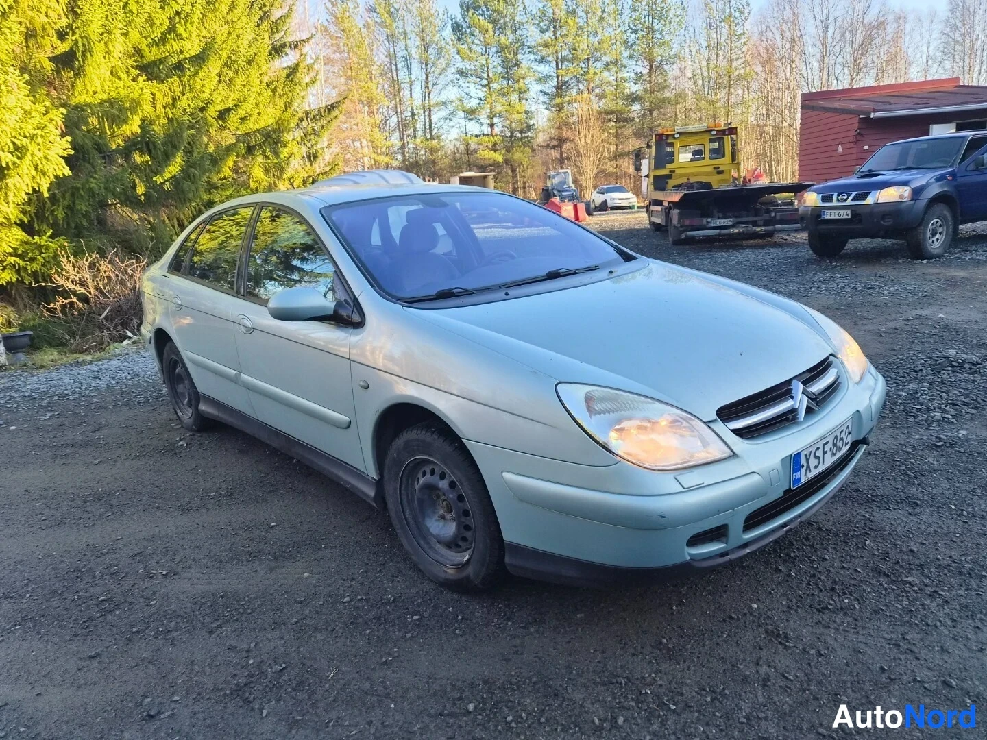 Harmaa Citroen C5 2003, etuviisto, keula oikealle, kuva 5