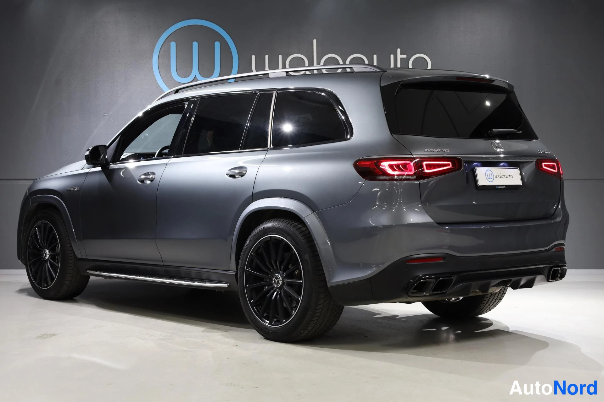 Harmaa Mercedes-Benz GLS 2022, takaviisto, kuva 6