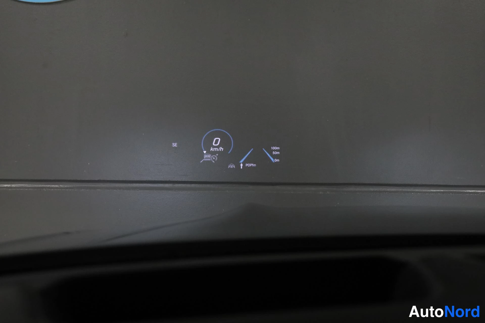 Harmaa Mercedes-Benz GLS 2022, yksityiskohta, kuva 24
