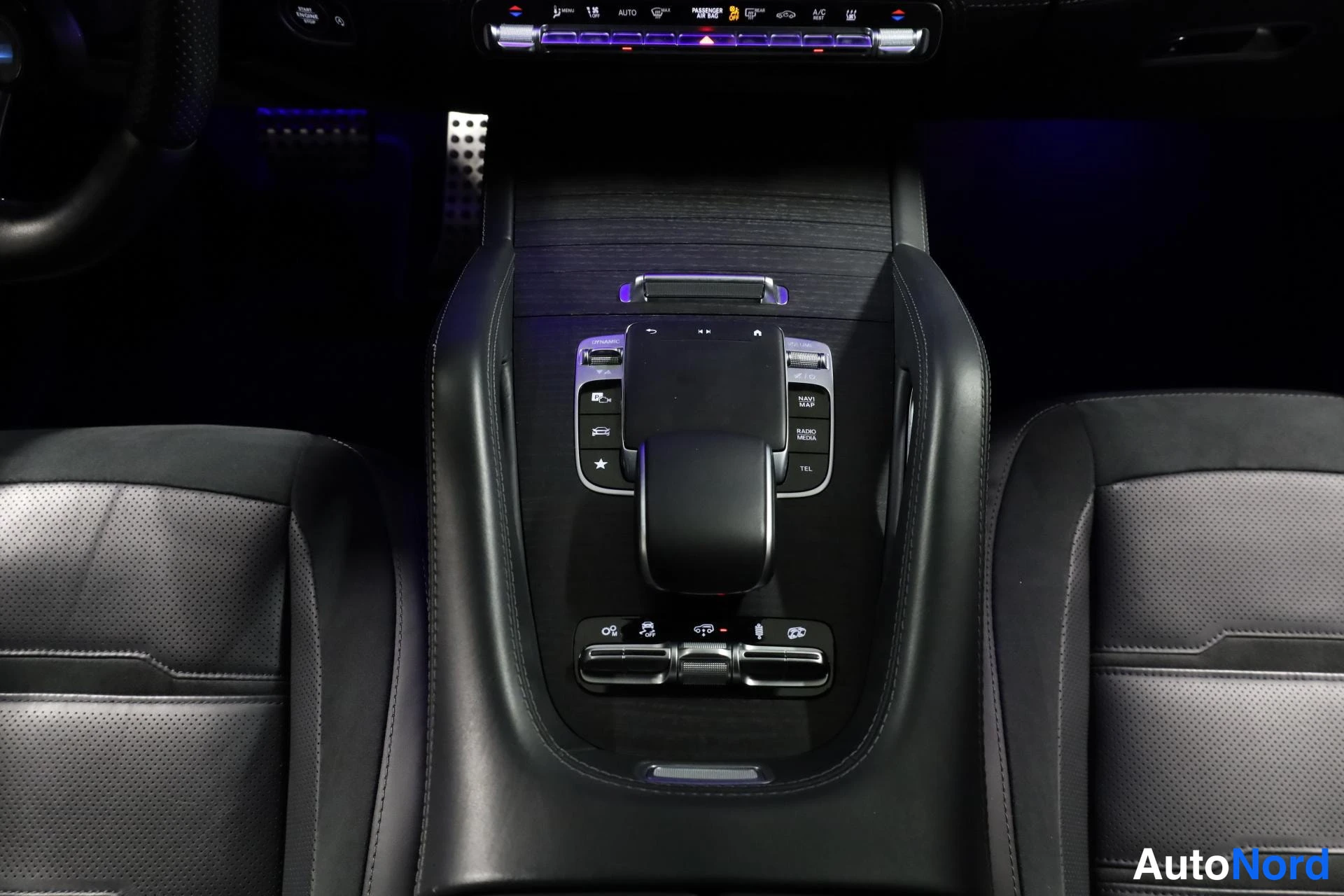 Harmaa Mercedes-Benz GLS 2022, yksityiskohta, kuva 39