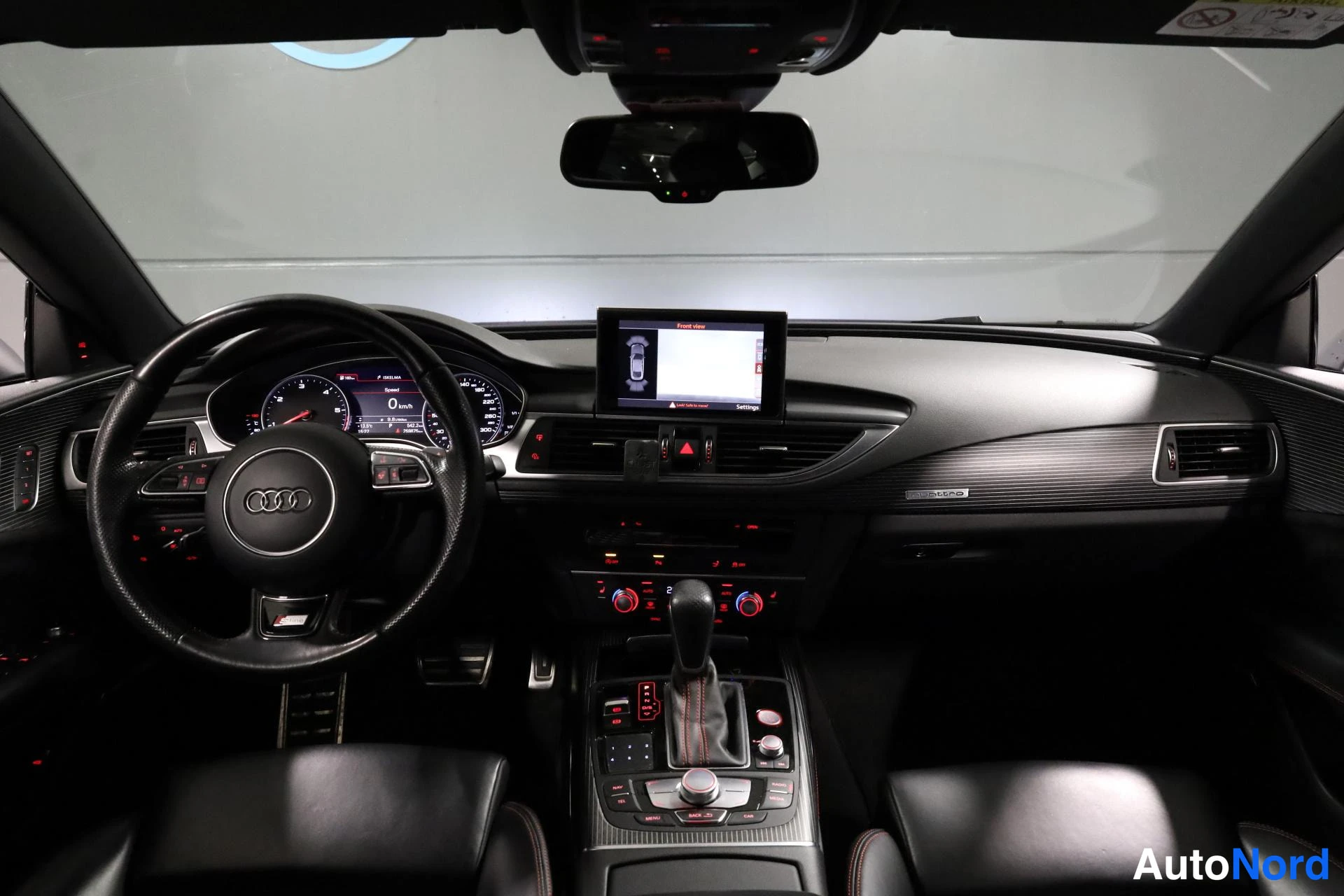 Musta Audi A7 2016, ohjaamo, kuva 10