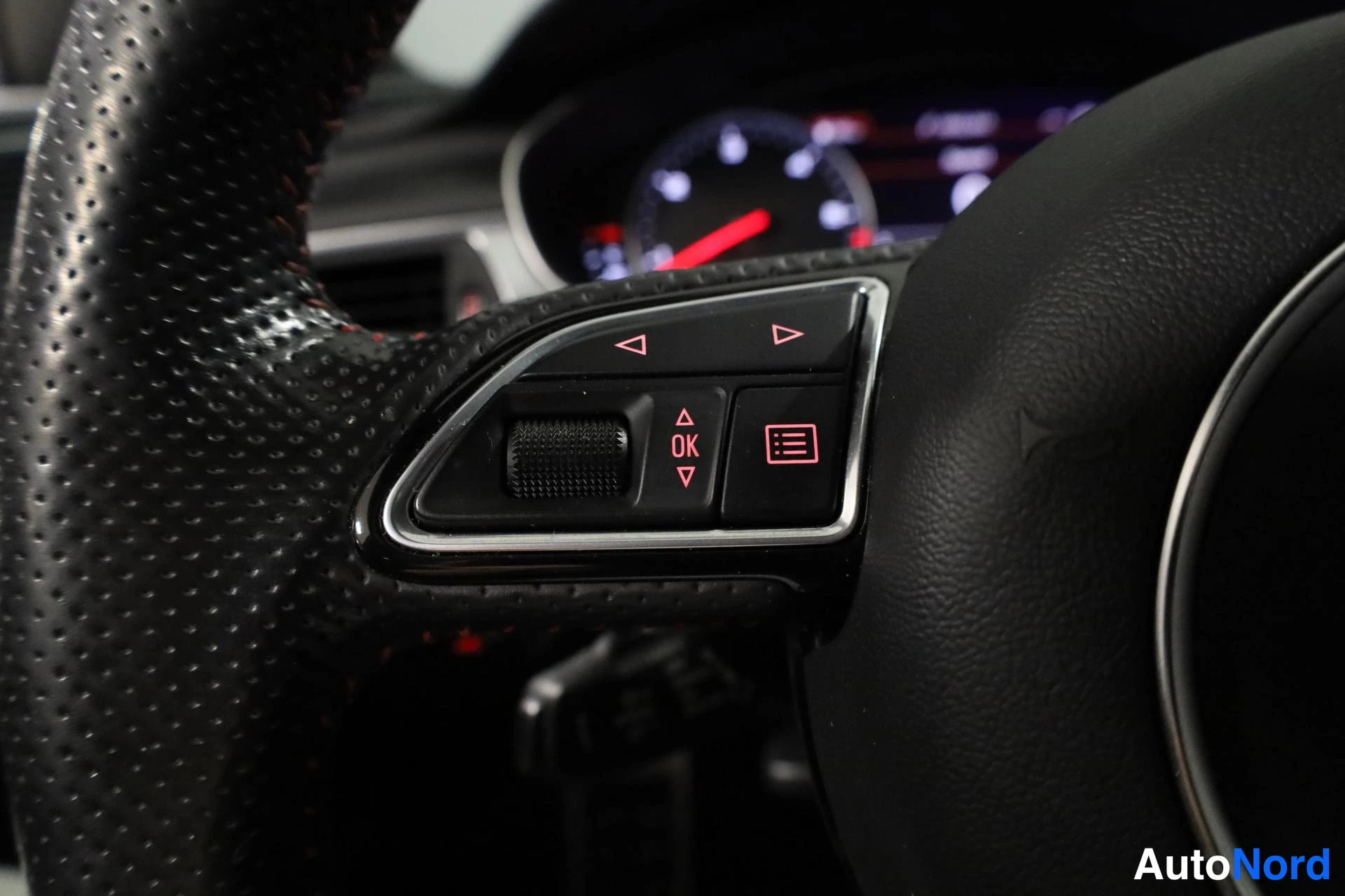 Musta Audi A7 2016, yksityiskohta, kuva 20