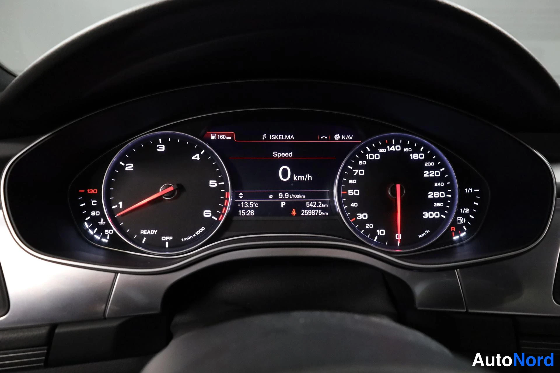 Musta Audi A7 2016, yksityiskohta, kuva 33