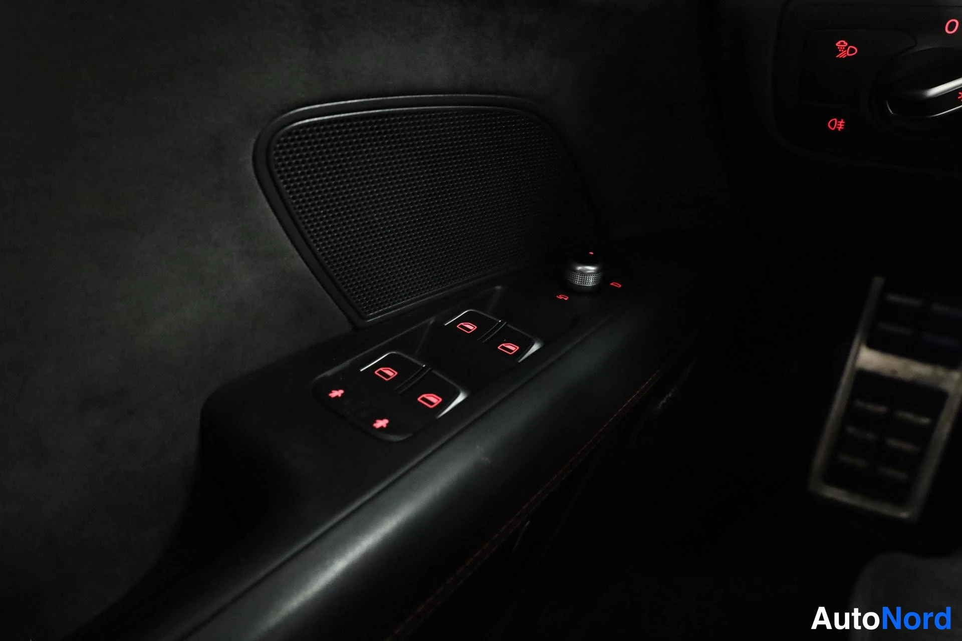Musta Audi A7 2016, yksityiskohta, kuva 34