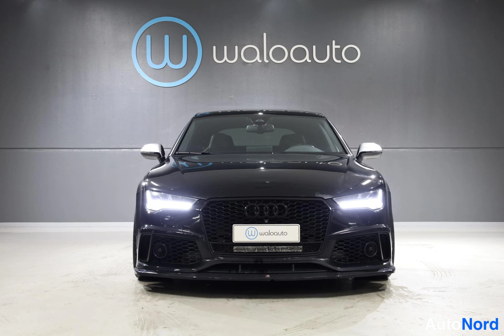 Musta Audi A7 2016, edestä, kuva 5