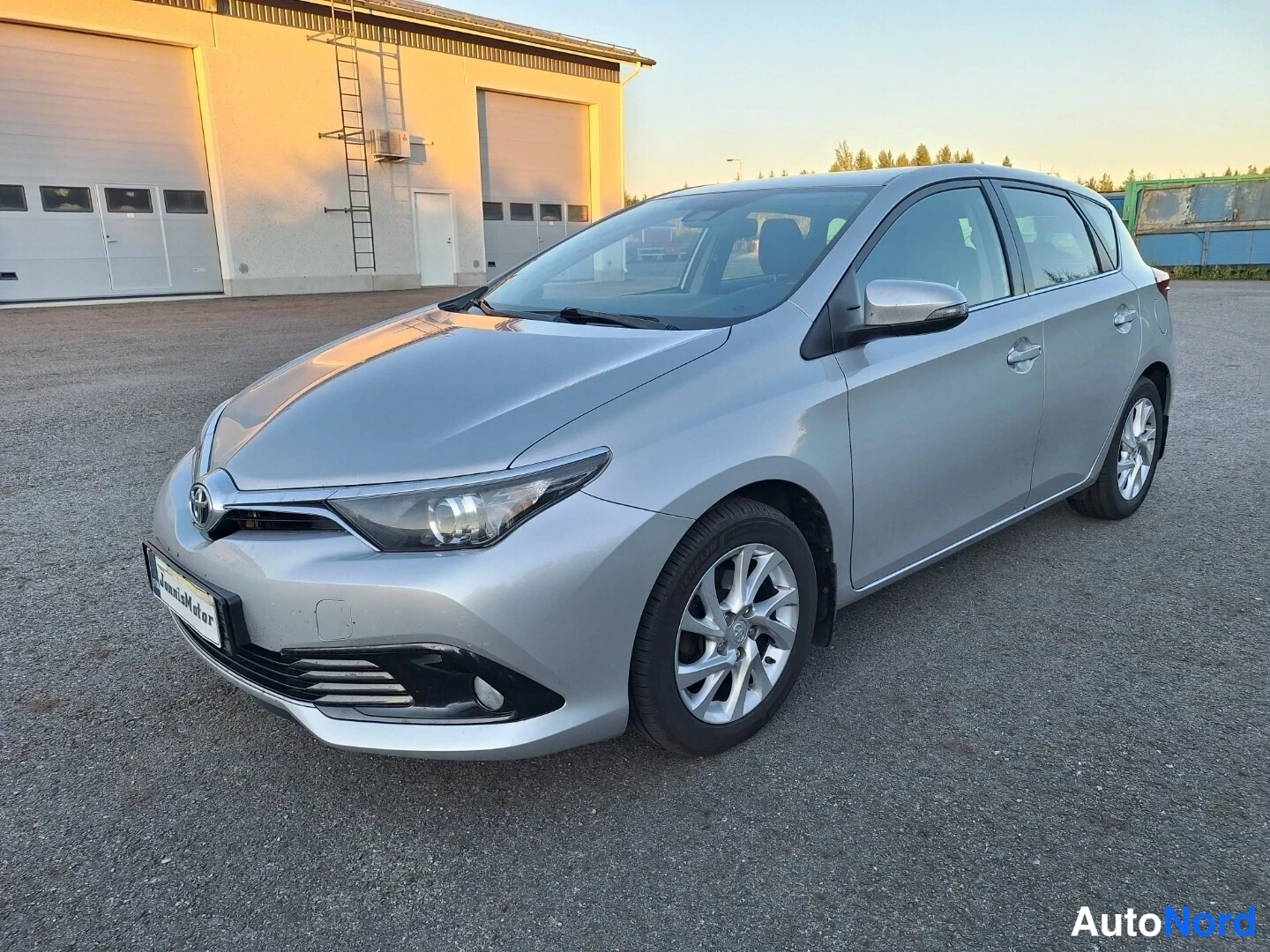 Toyota Auris Active Multidrive S 2018