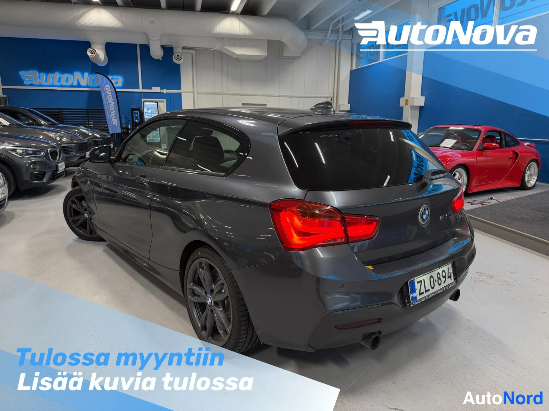 Harmaa BMW M140i 2017, takaviisto, kuva 3