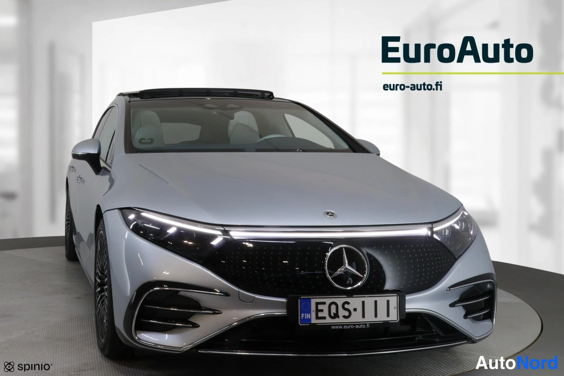 Harmaa Mercedes-Benz EQS 2022, edestä, kuva 4