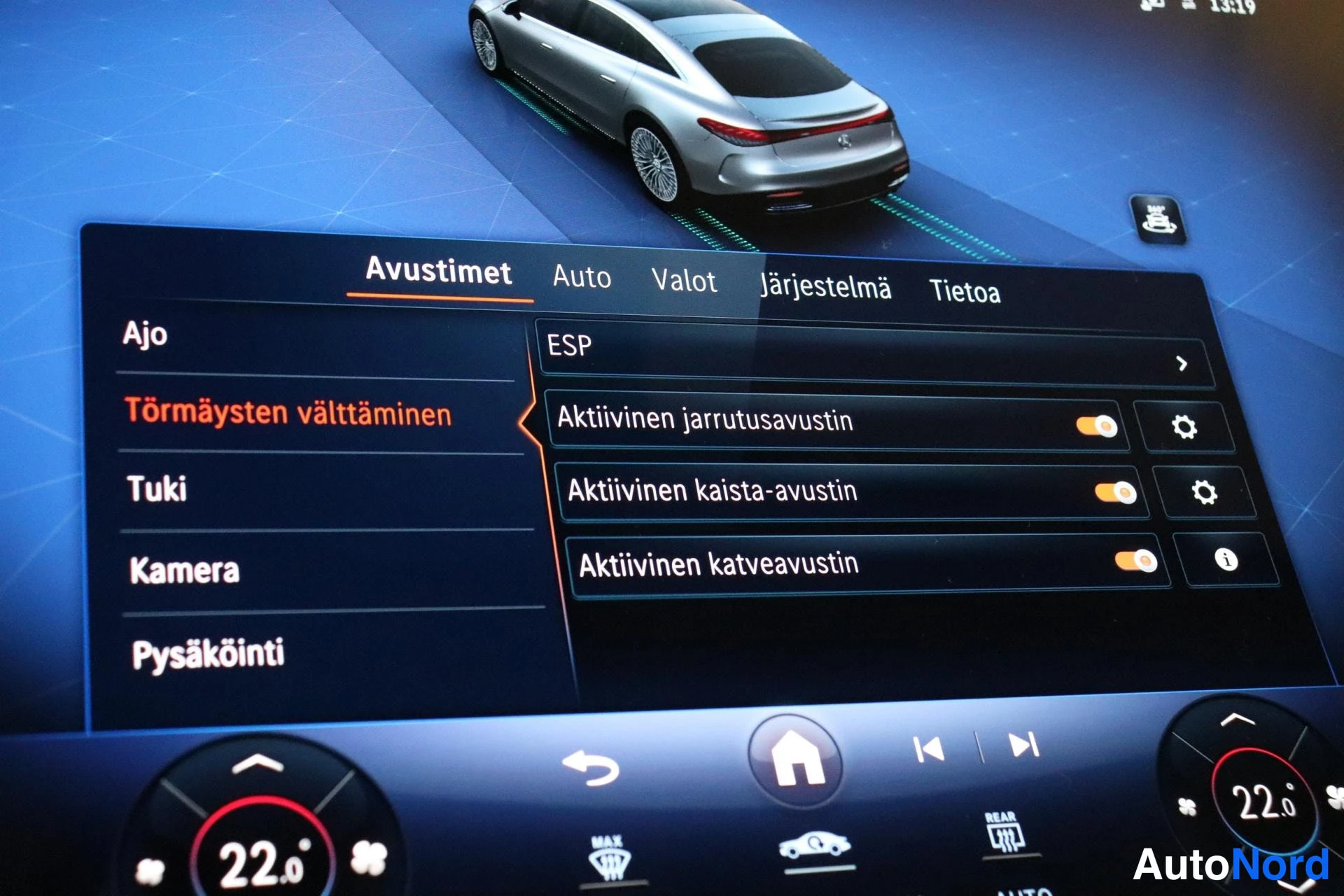 Harmaa Mercedes-Benz EQS 2022, yksityiskohta, kuva 23