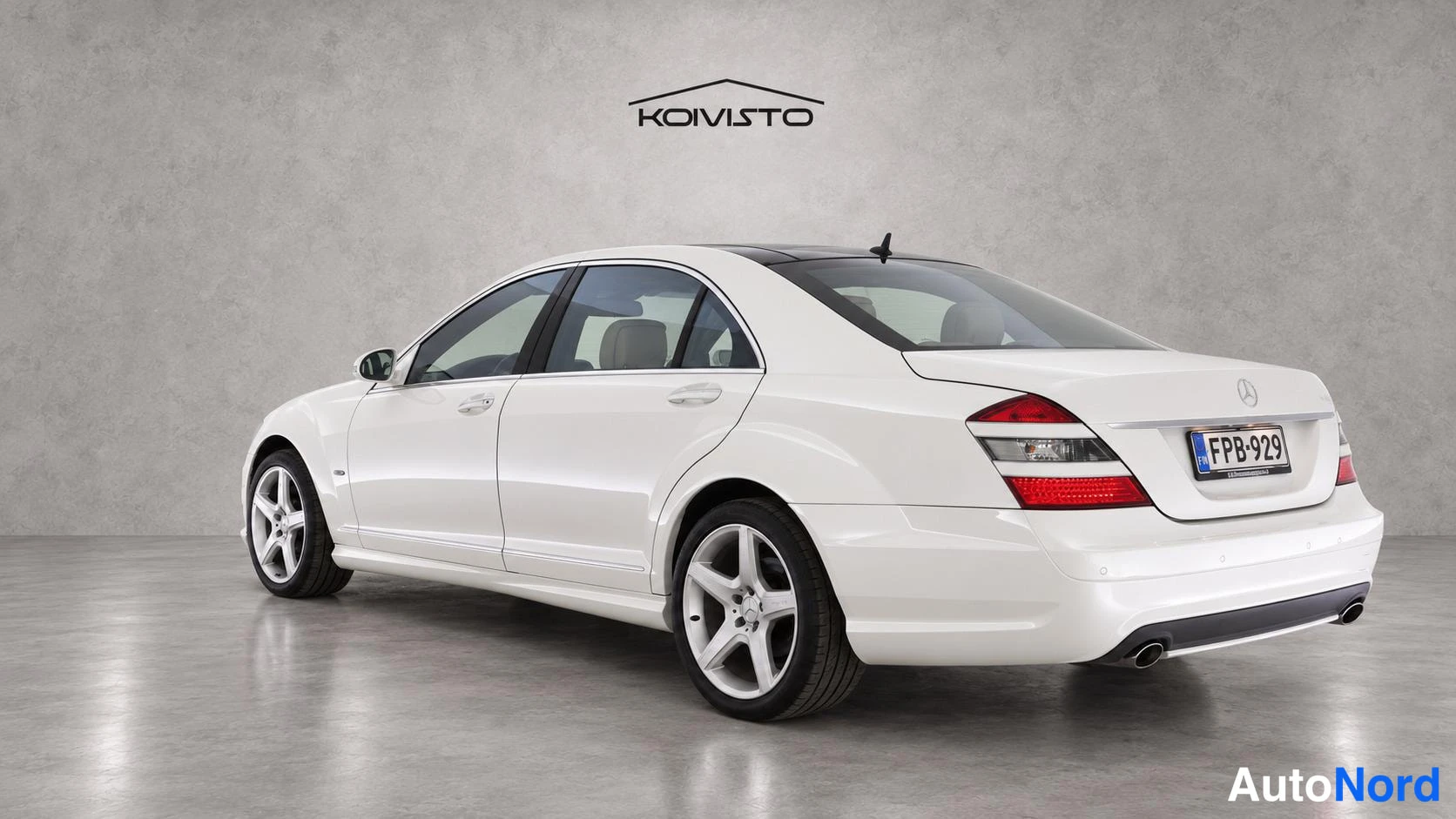White Mercedes-Benz S 350 2007, rear three-quarter, photo 6