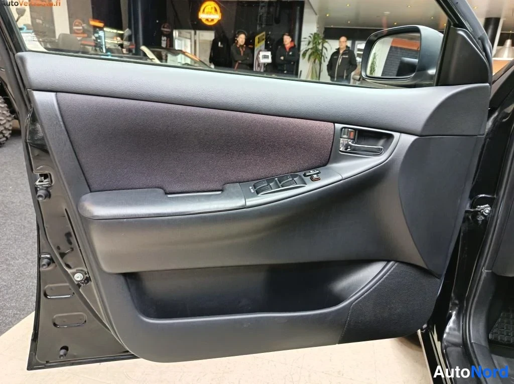 Black Toyota Corolla 2006, detail, photo 19