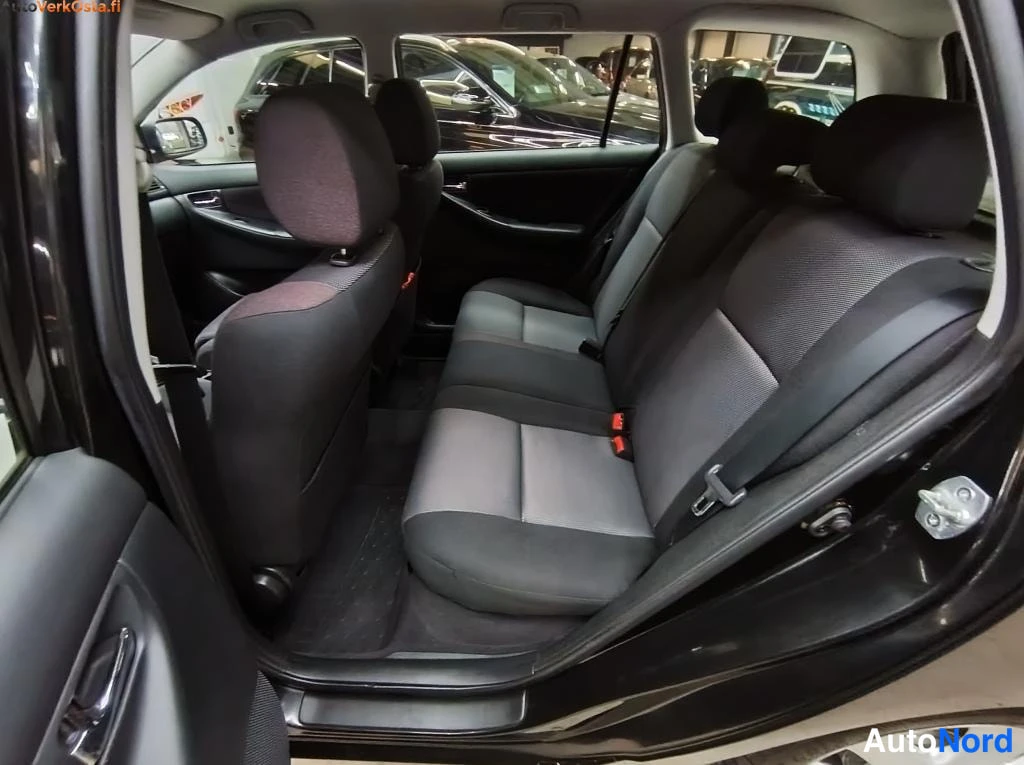 Black Toyota Corolla 2006, rear seats, photo 14