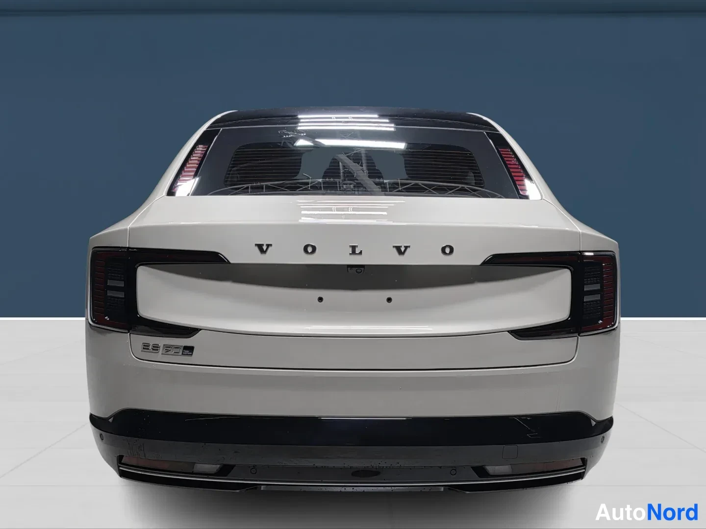 Beige Volvo ES90 2026, takaa, kuva 7