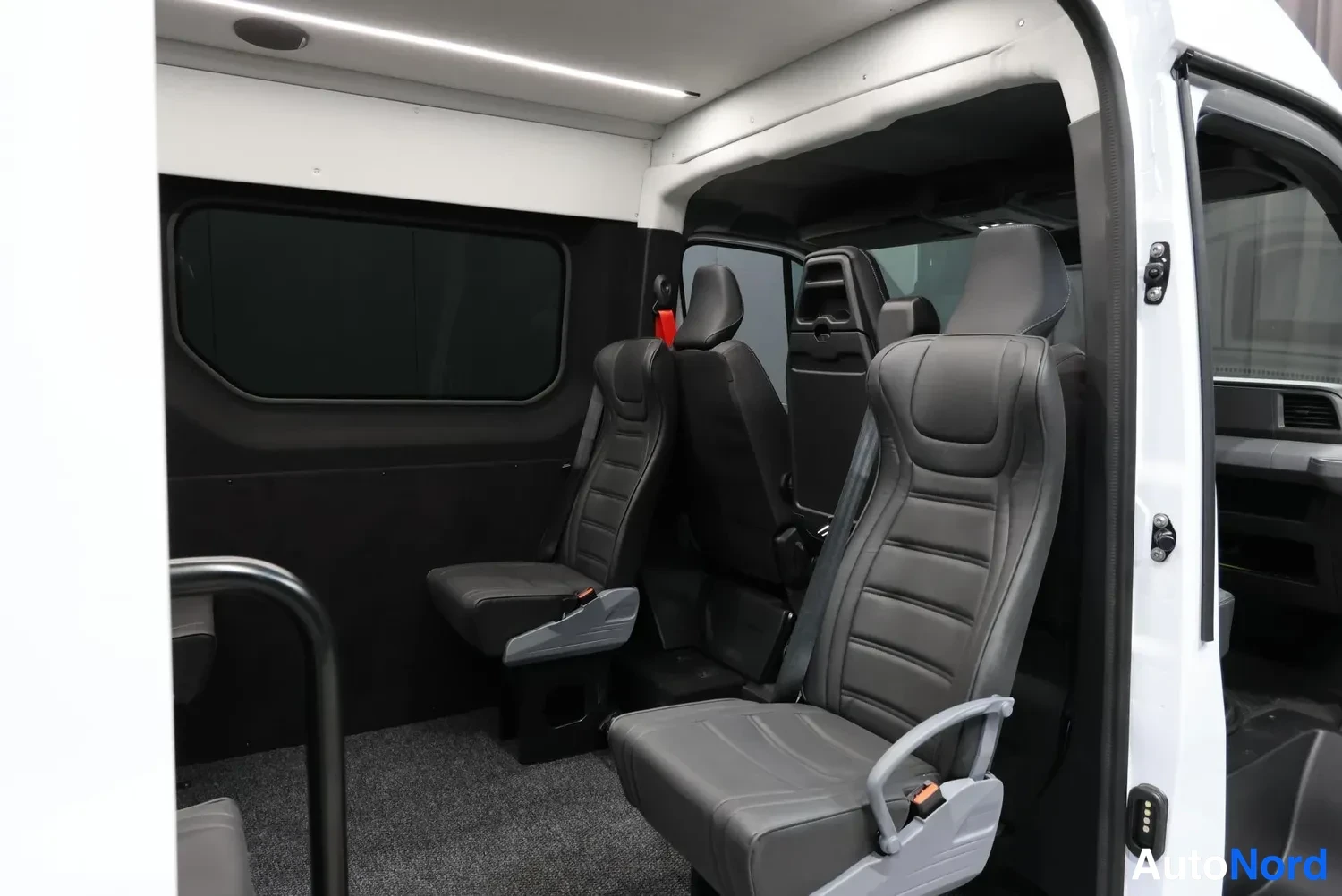 White Renault Master 2026, rear seats, photo 21