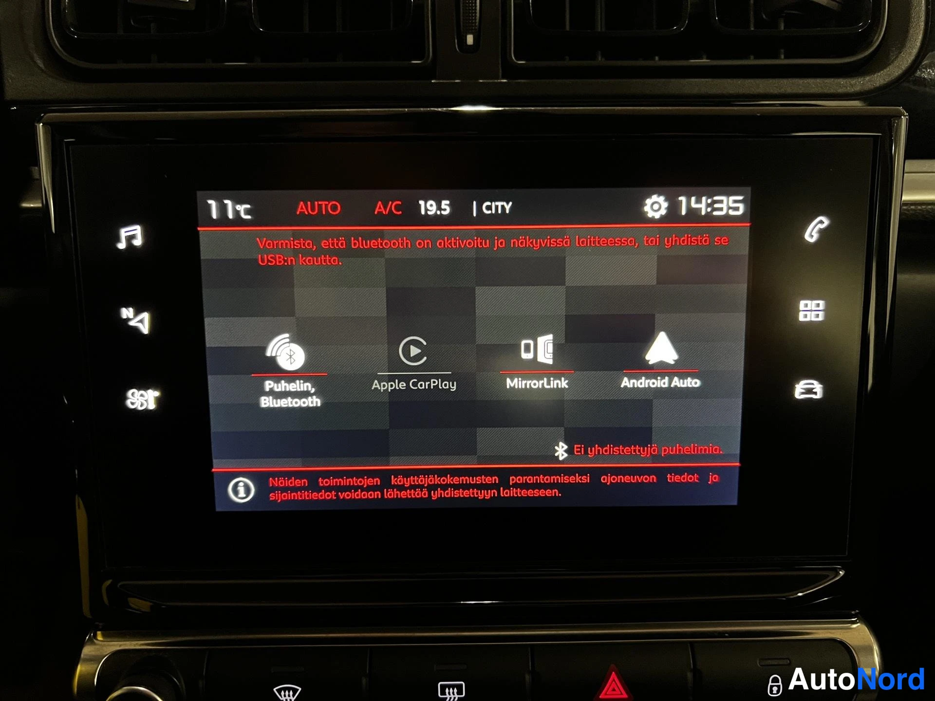 Punainen Citroen C3 2019, yksityiskohta, kuva 16