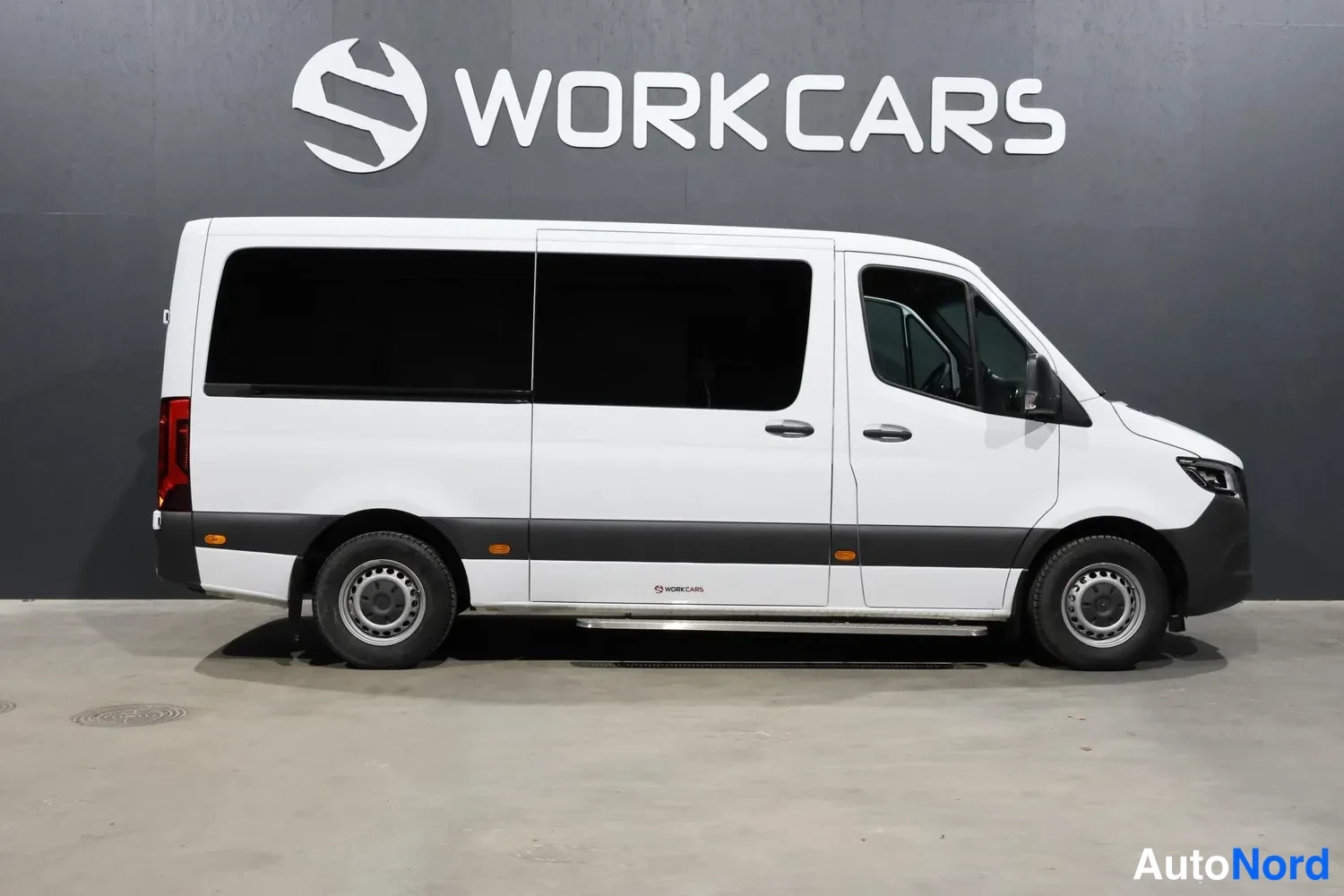 White Mercedes-Benz Sprinter 2026, front three-quarter, nose to the right, photo 4