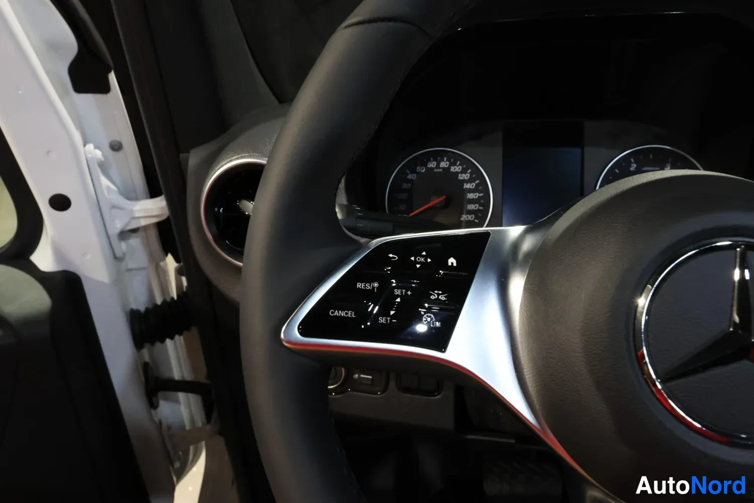 White Mercedes-Benz Sprinter 2026, detail, photo 18
