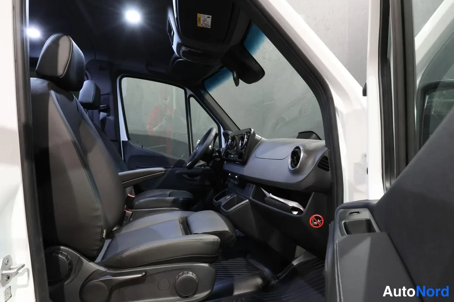 White Mercedes-Benz Sprinter 2026, front seats, photo 12
