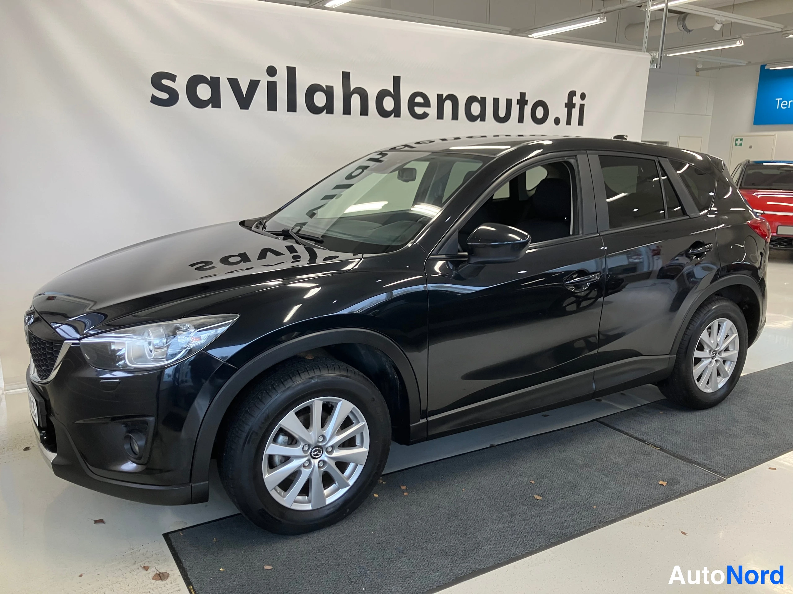 Musta Mazda CX-5 2013, kuva 2