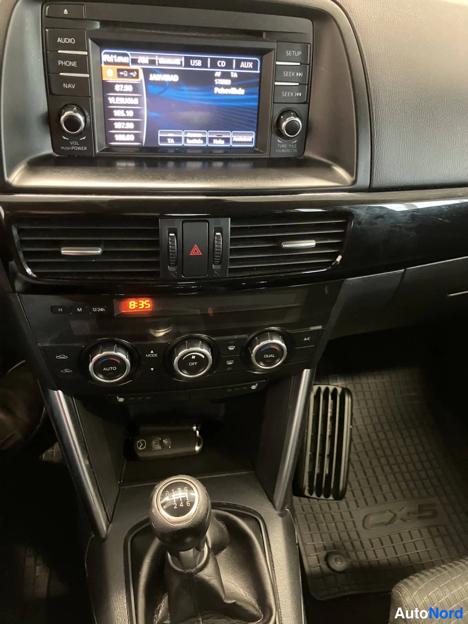 Musta Mazda CX-5 2013, kuva 19