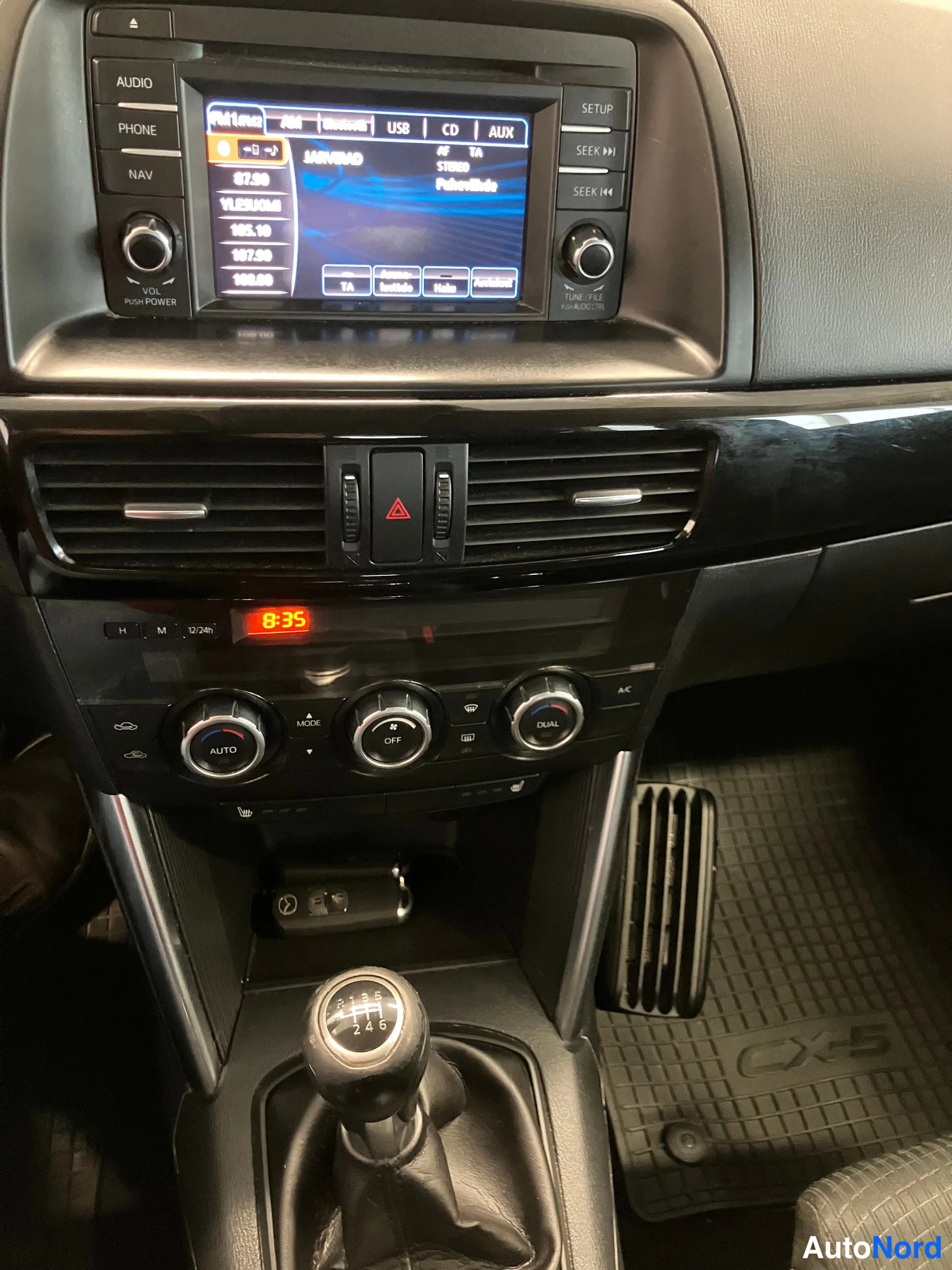Musta Mazda CX-5 2013, kuva 20