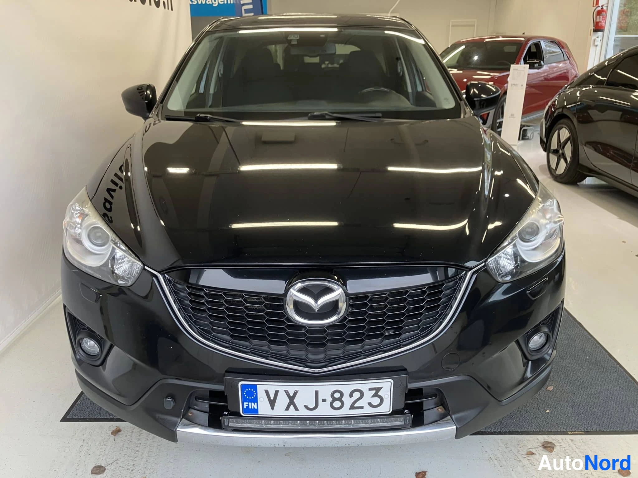 Musta Mazda CX-5 2013, kuva 6