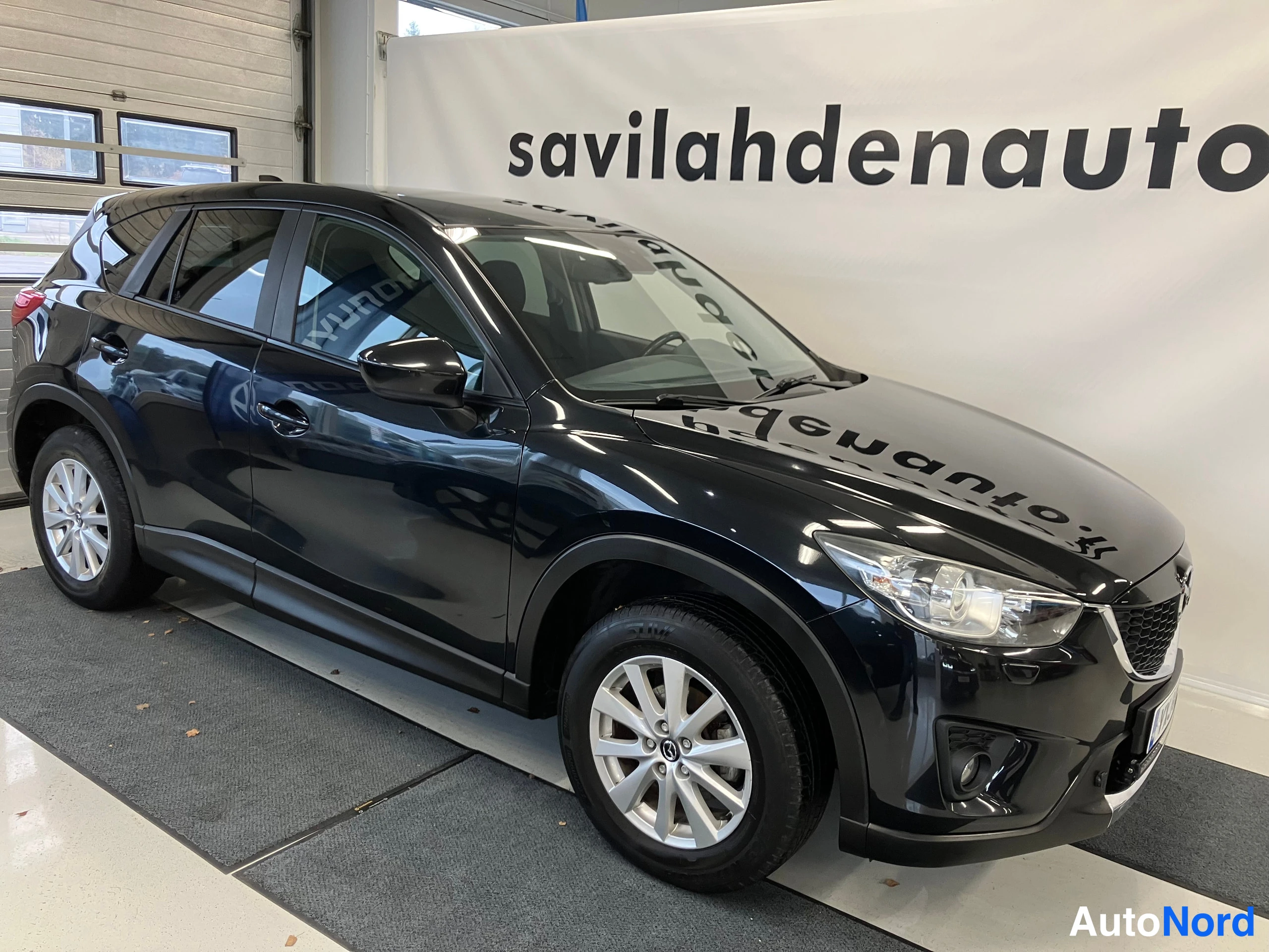 Musta Mazda CX-5 2013, kuva 10