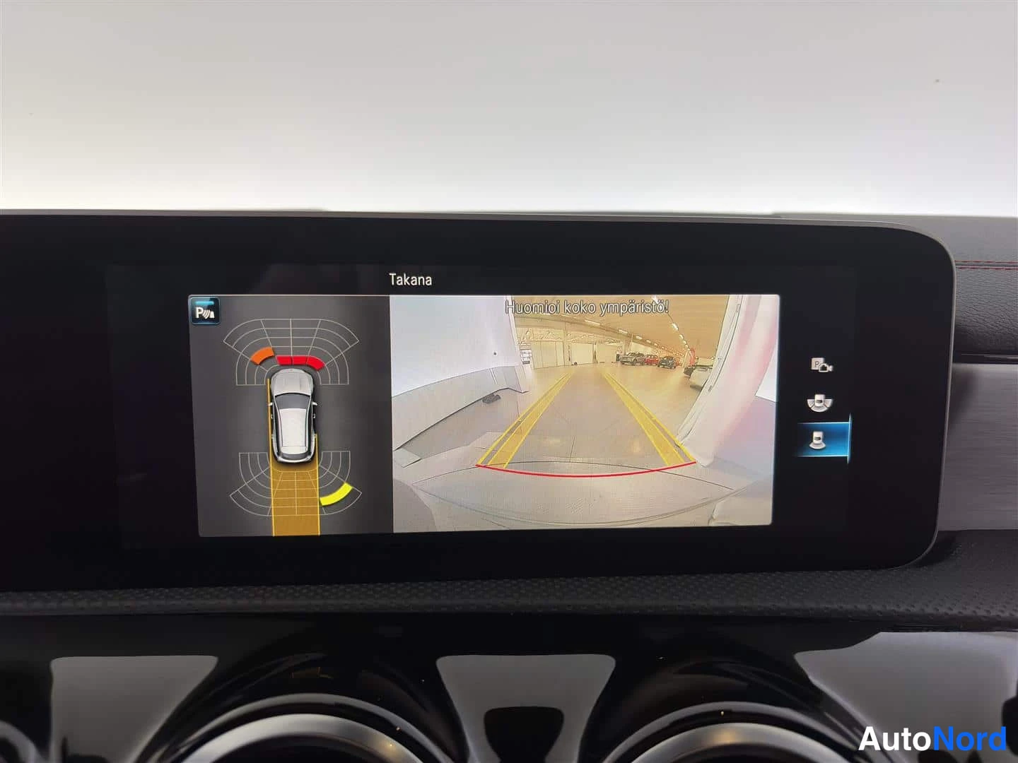 Harmaa Mercedes-Benz CLA 2020, kuva 23