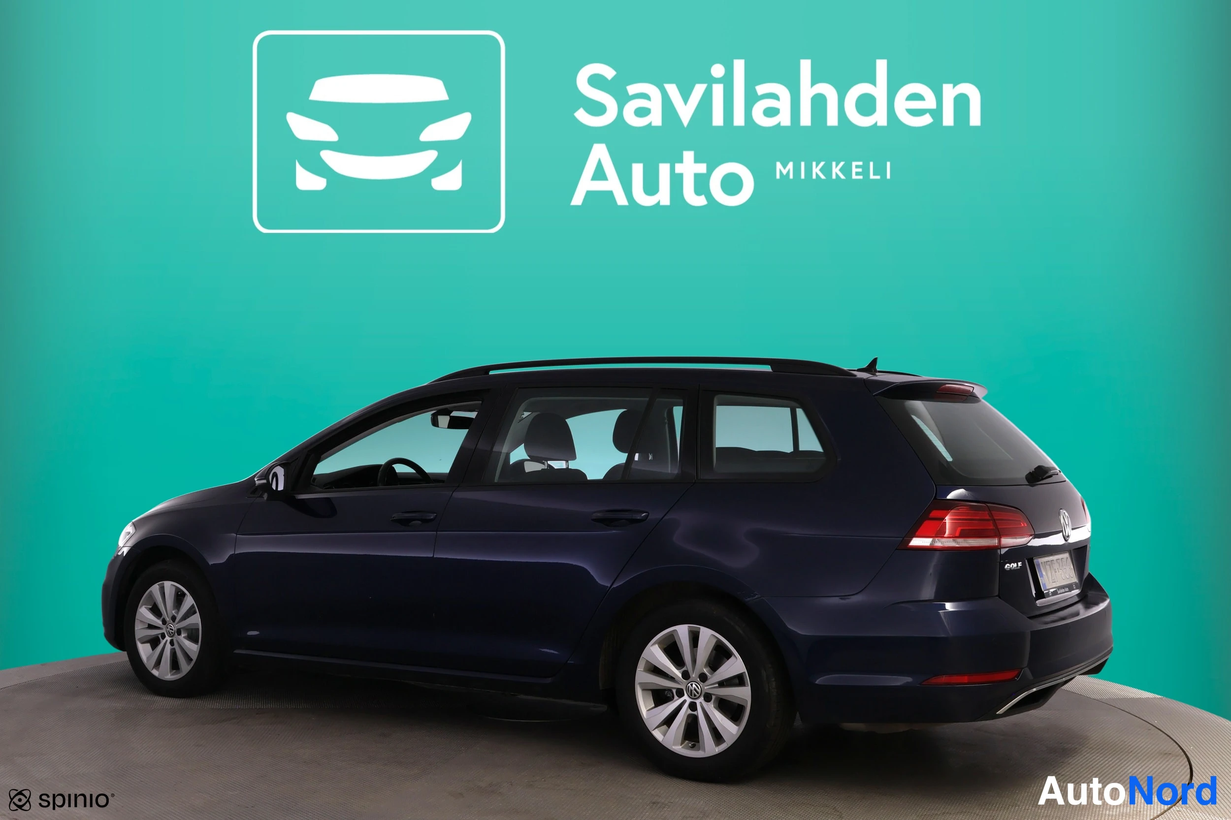 Blue Volkswagen Golf 2017, photo 4