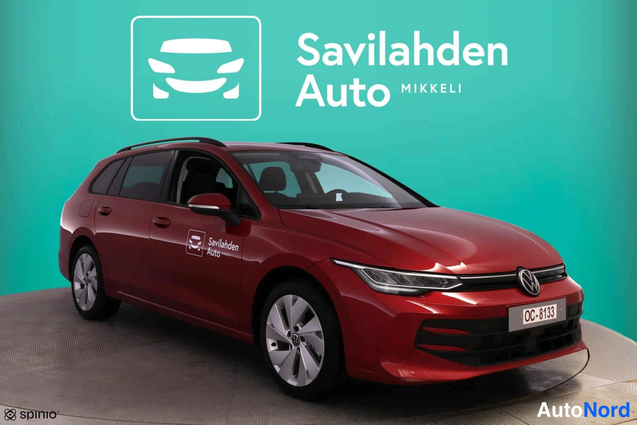 Punainen Volkswagen Golf 2026, kuva 10