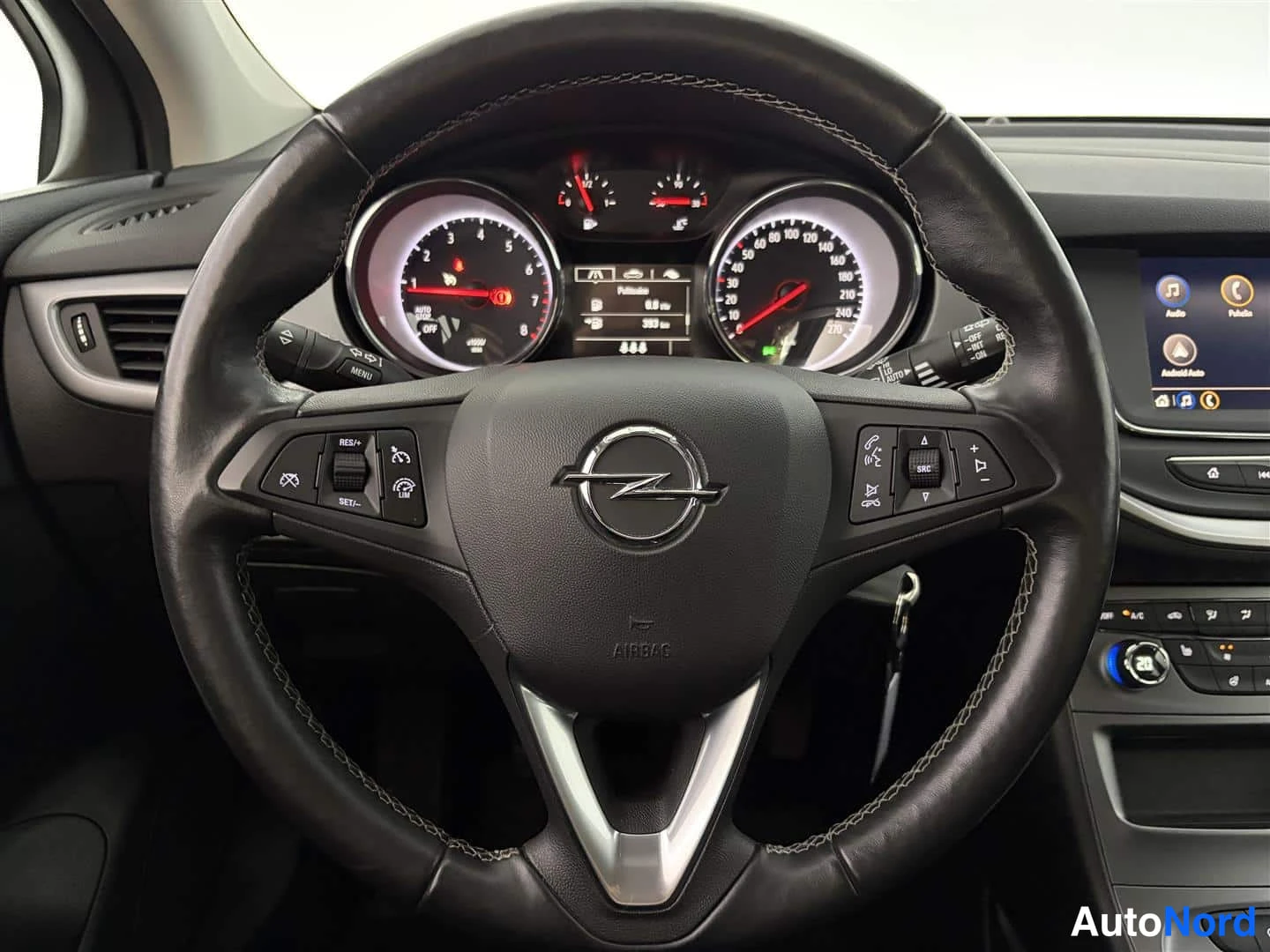 Hopea Opel Astra 2020, kuva 25