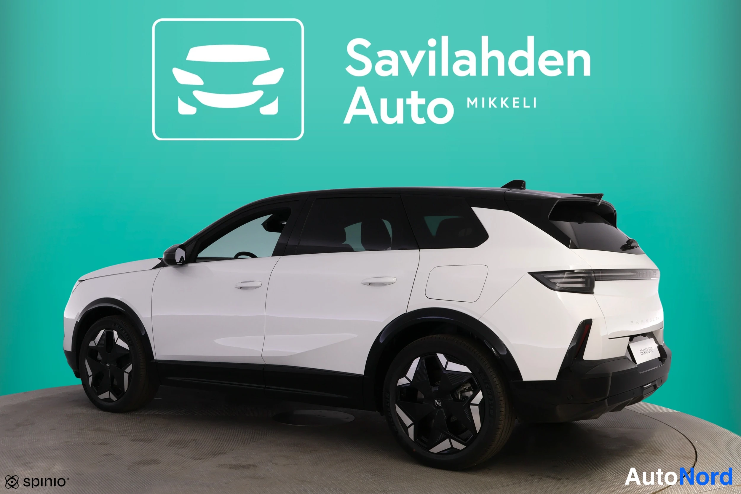 Valkoinen Opel Grandland 2026, kuva 4