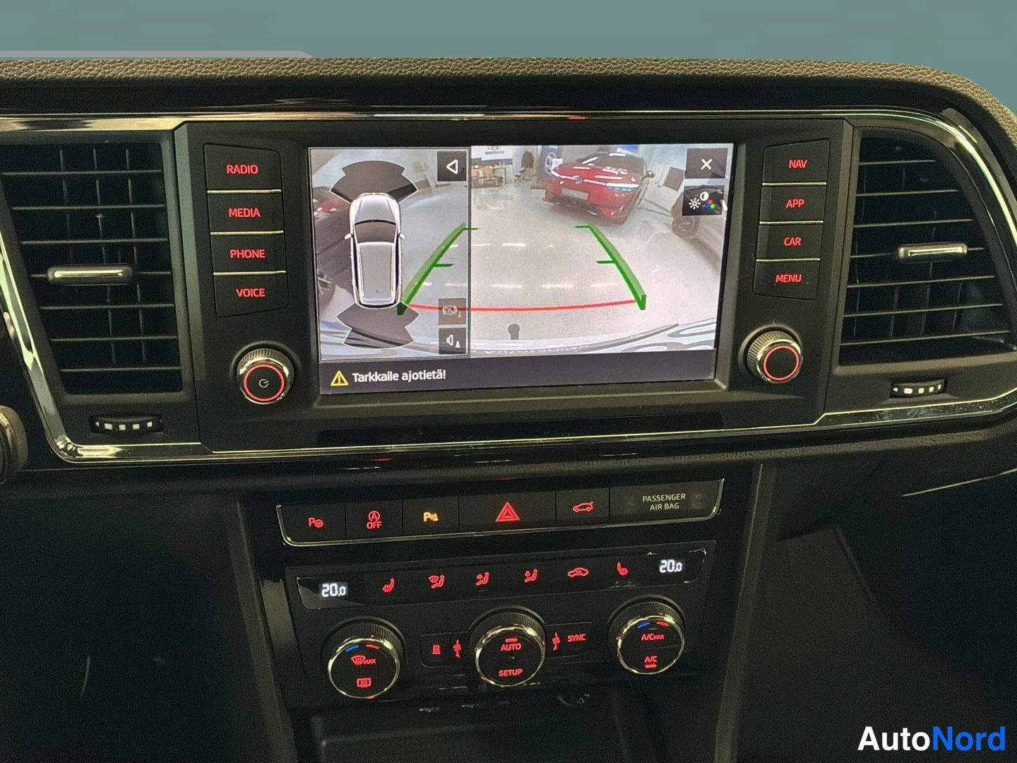 Valkoinen Seat Ateca 2018, kuva 13