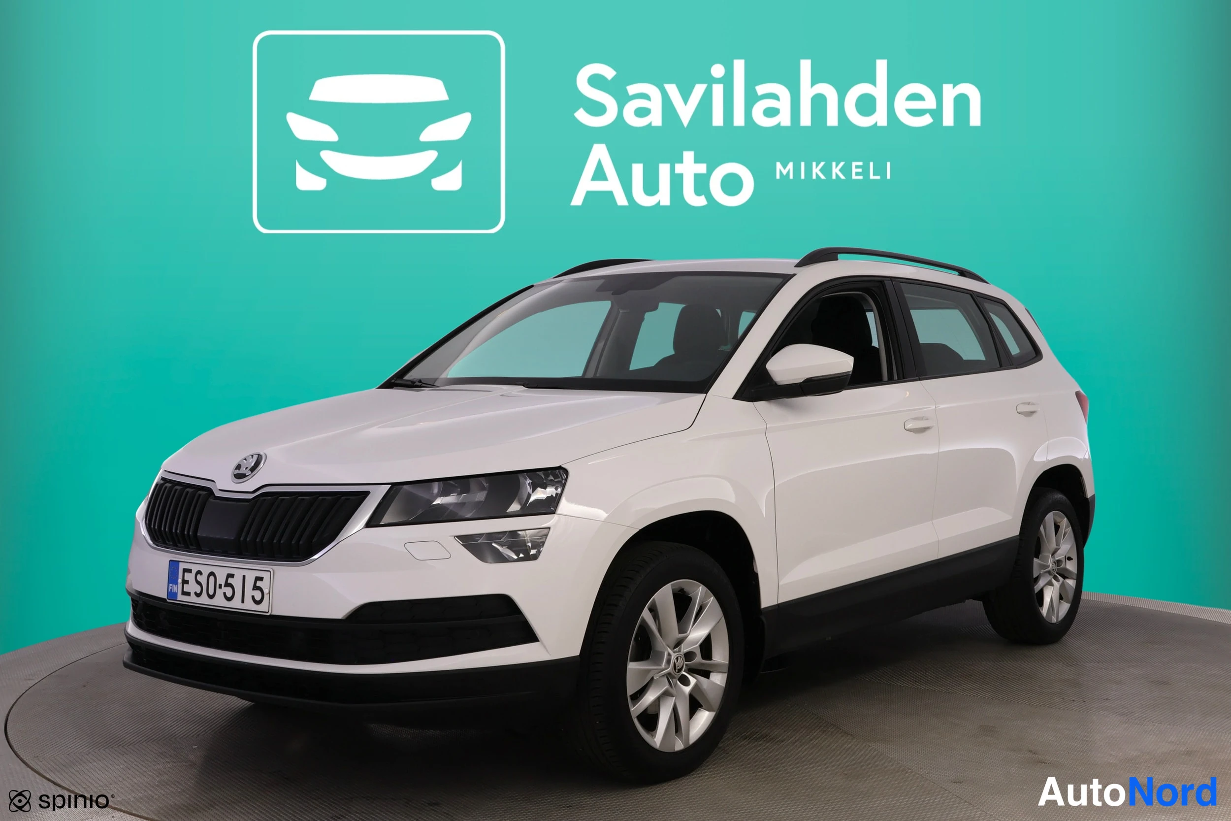 Valkoinen Skoda Karoq 2021, kuva 2