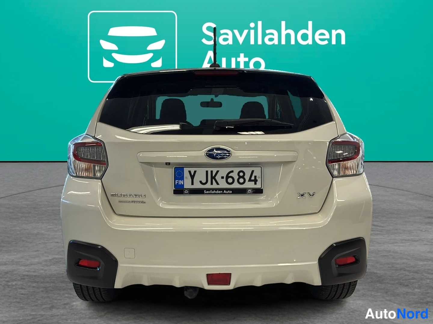 White Subaru XV 2016, photo 5