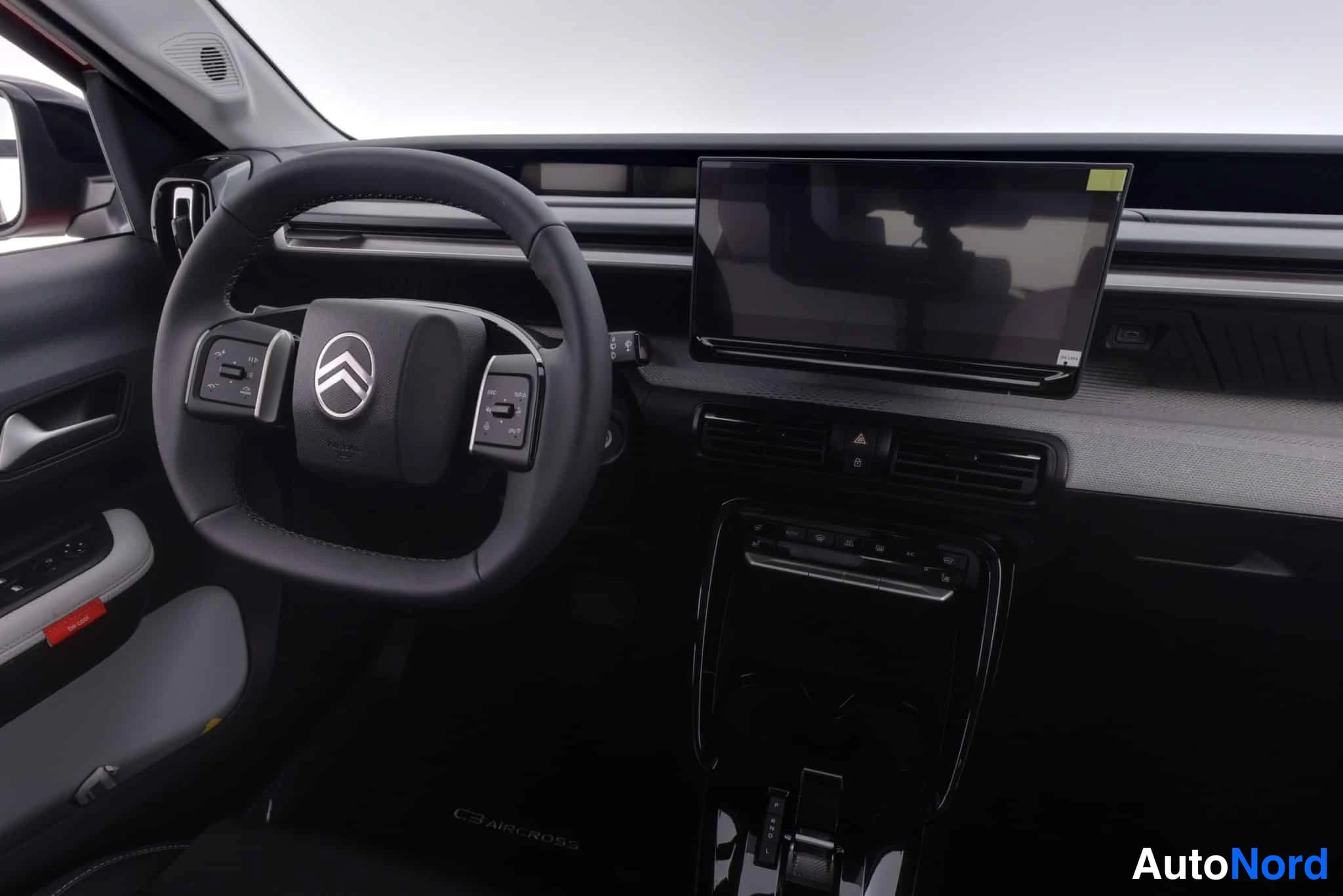 Punainen Citroen C3 Aircross 2026, kuva 15
