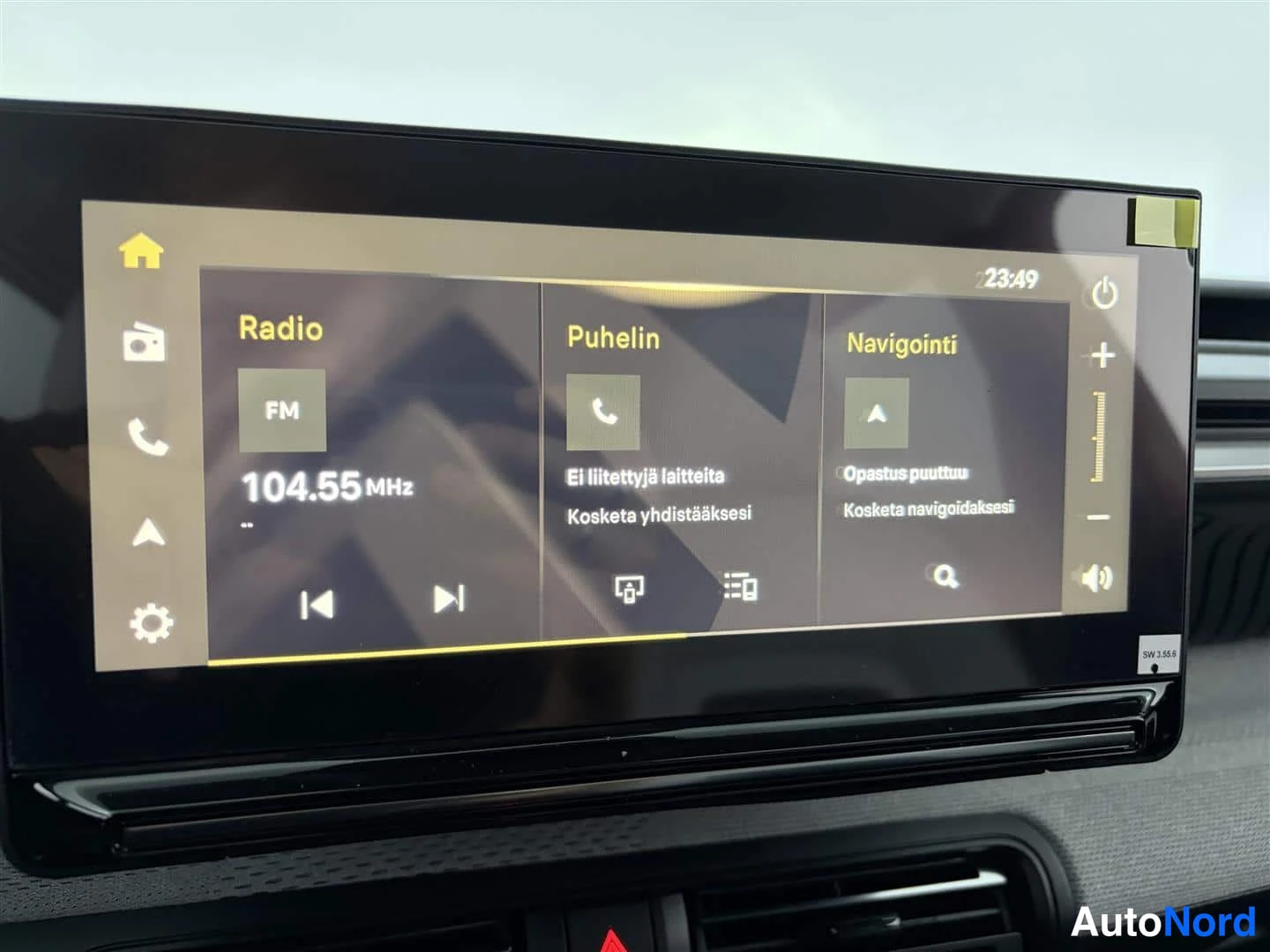 Punainen Citroen C3 Aircross 2026, kuva 24