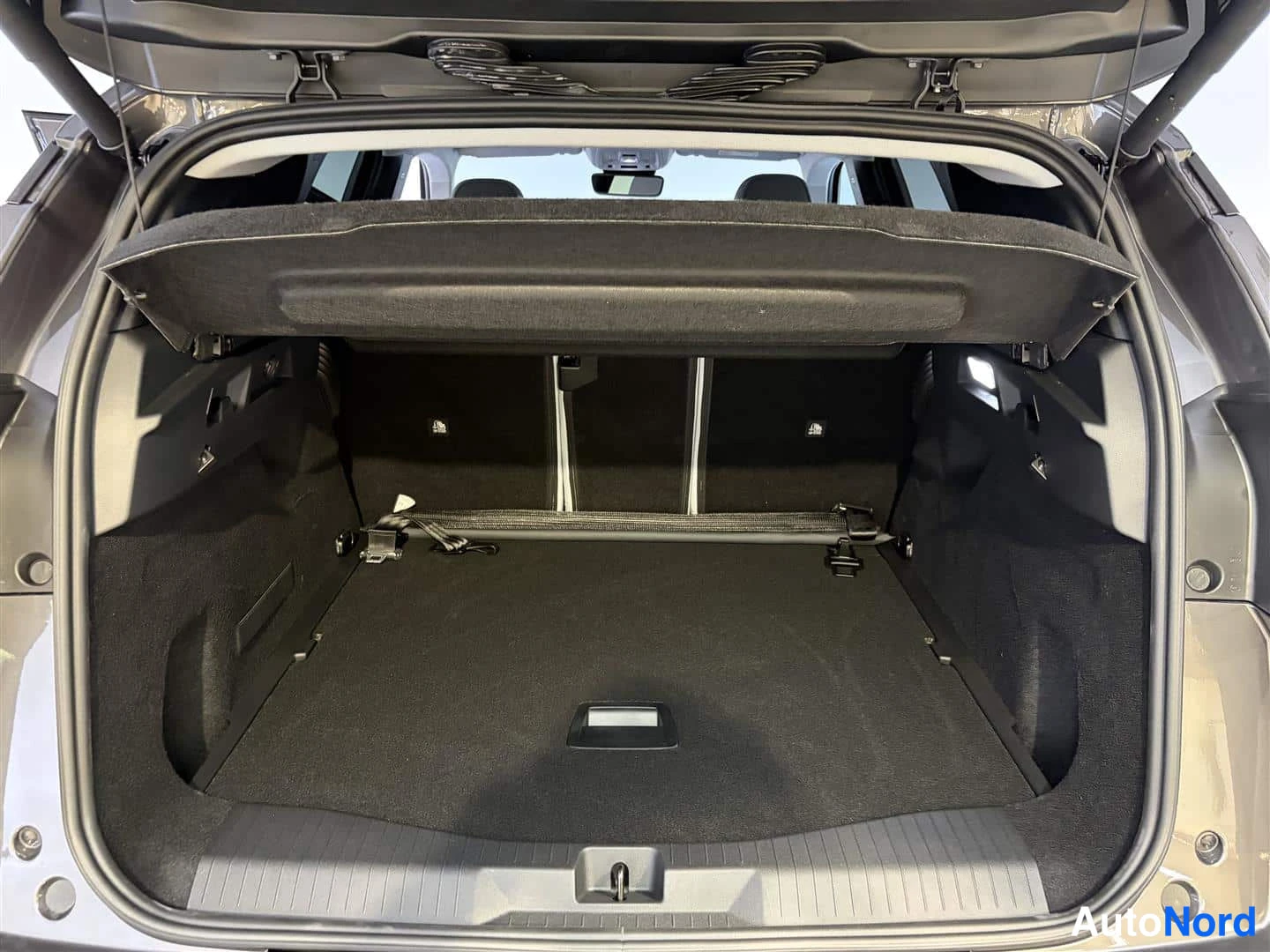 Vihreä Citroen C5 Aircross 2026, kuva 19