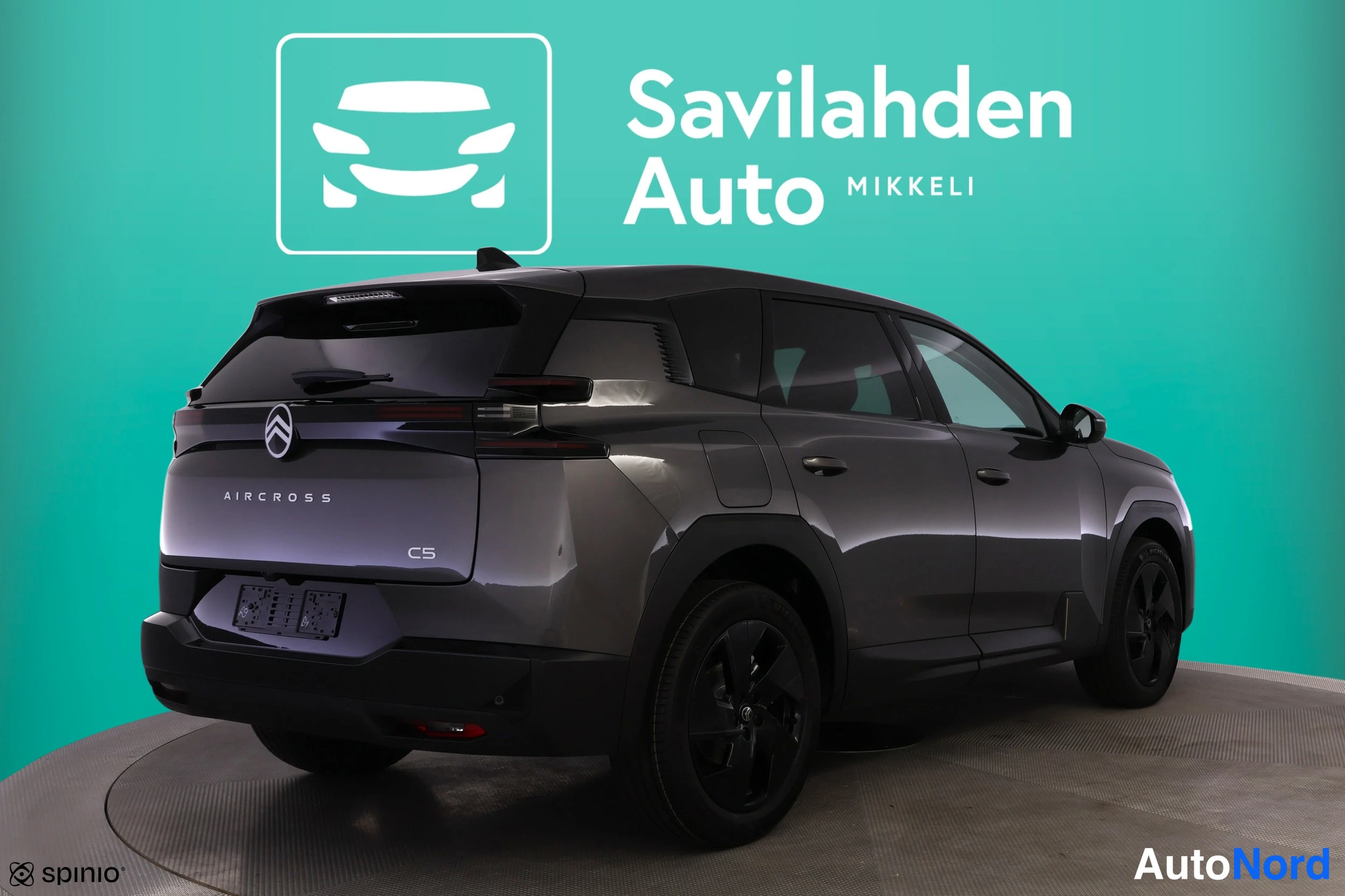 Vihreä Citroen C5 Aircross 2026, kuva 8