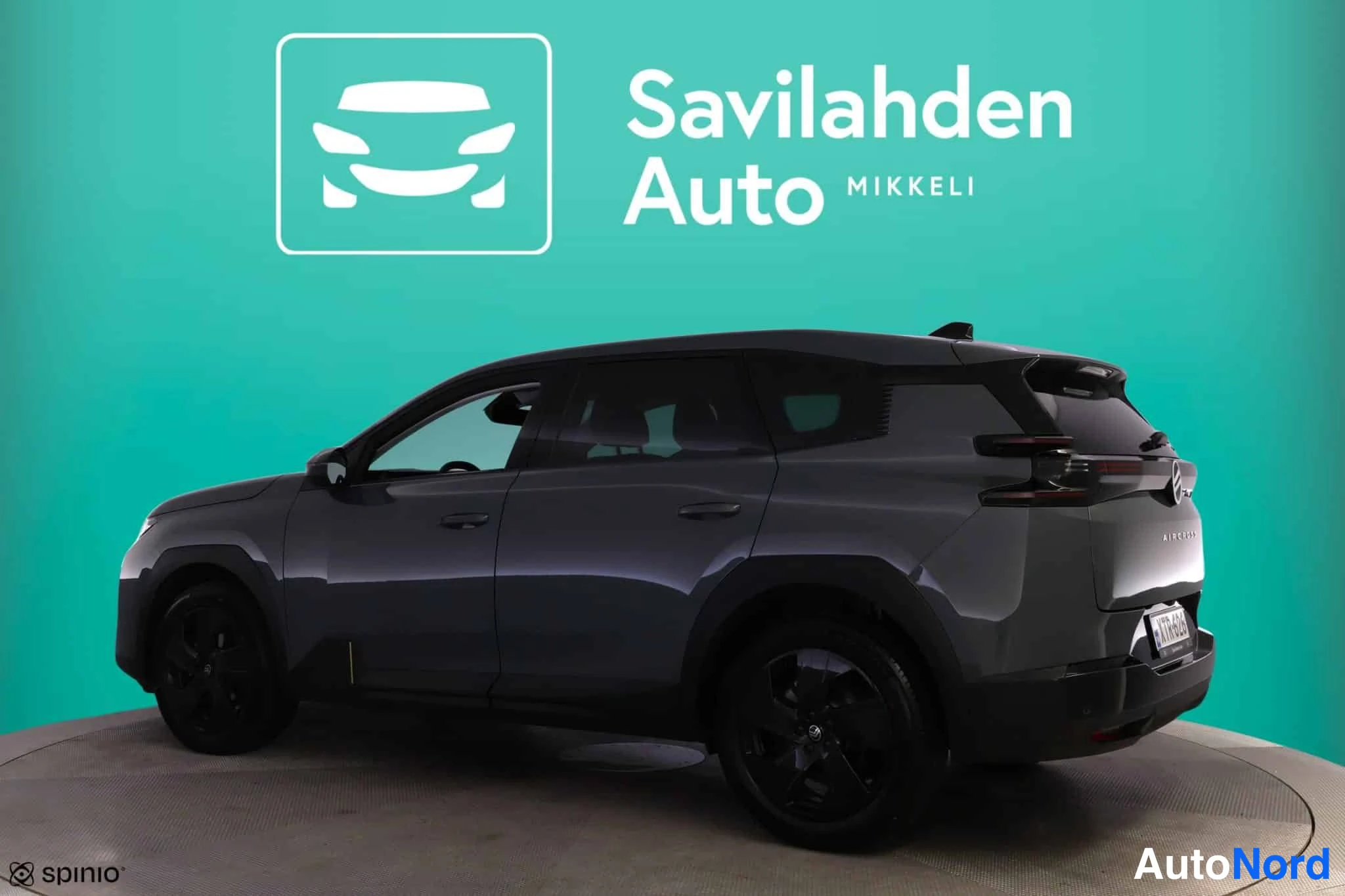 Vihreä Citroen C5 Aircross 2026, kuva 3