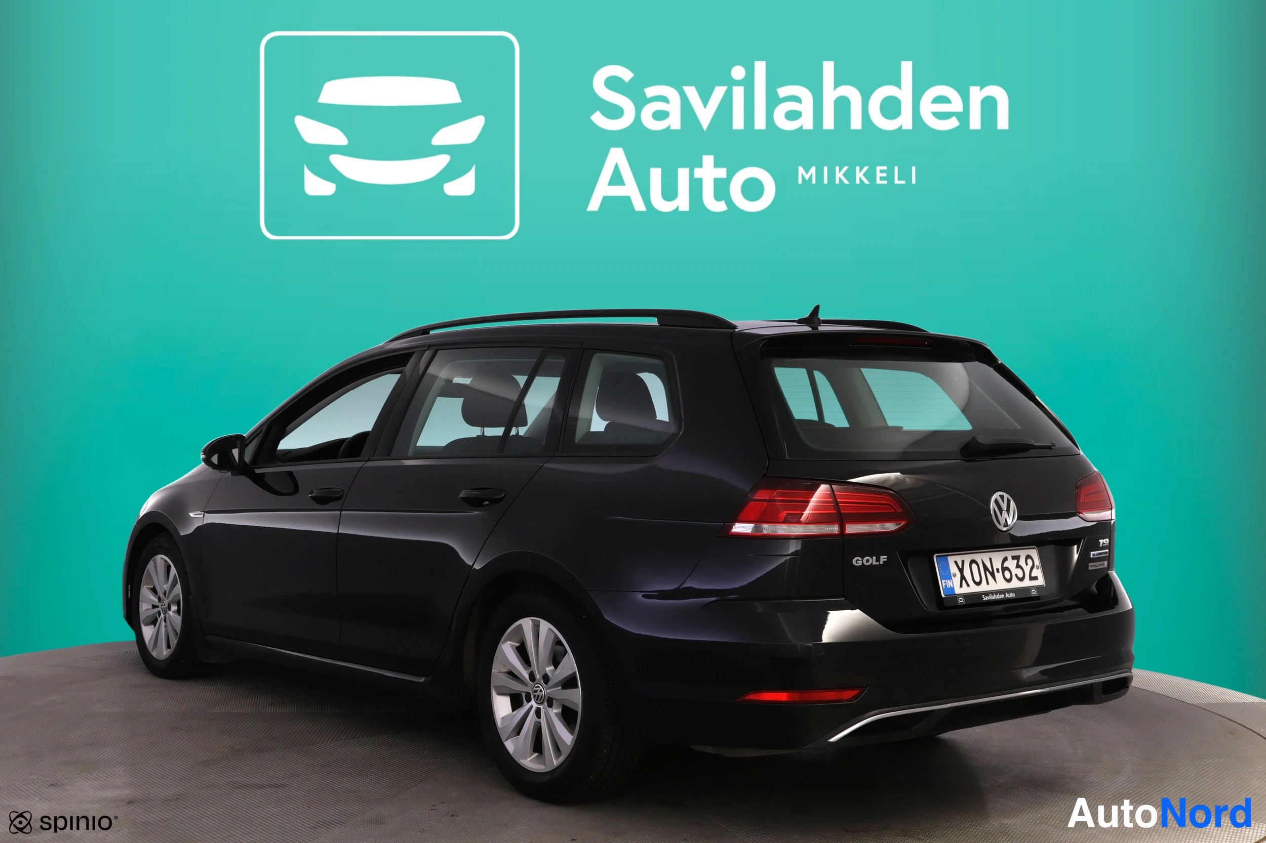 Svart Volkswagen Golf 2018, bild 6