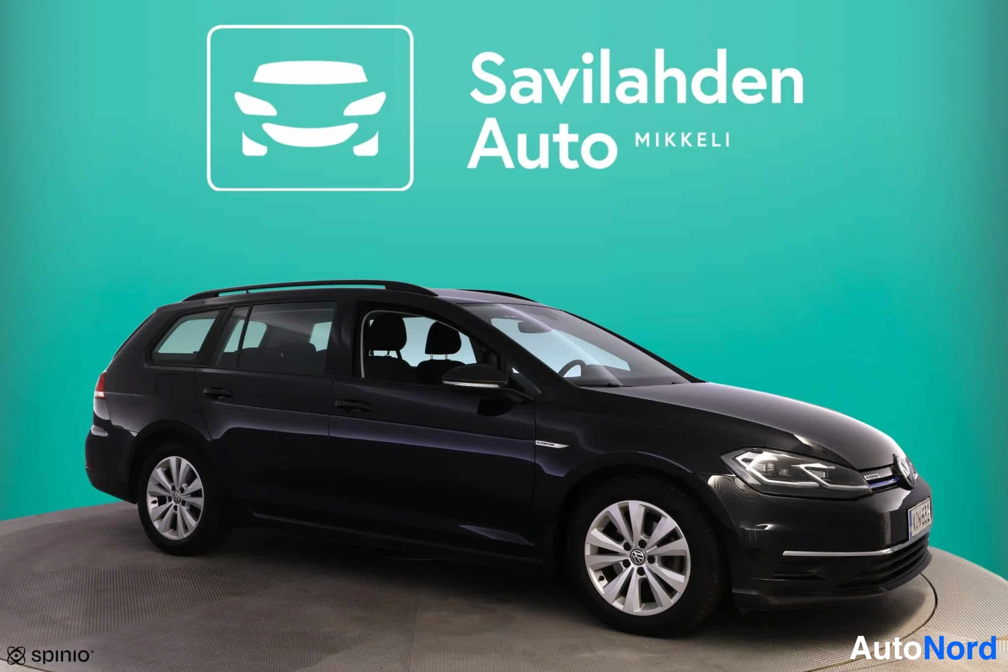 Svart Volkswagen Golf 2018, bild 9