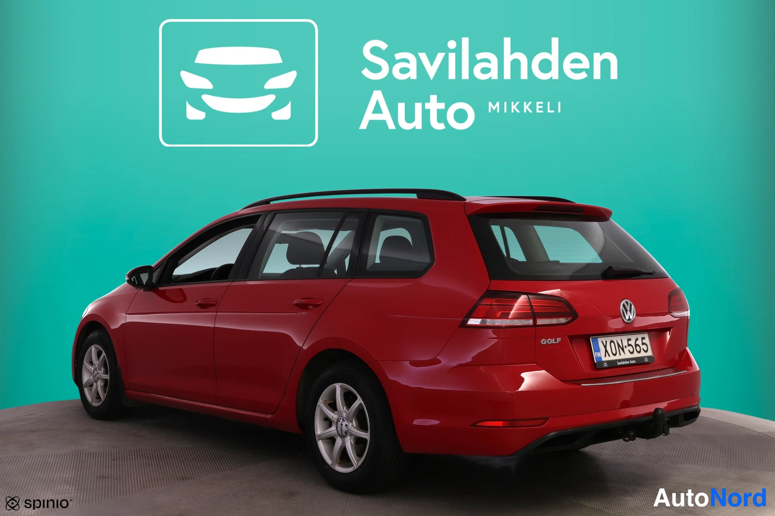 Punainen Volkswagen Golf 2018, kuva 6