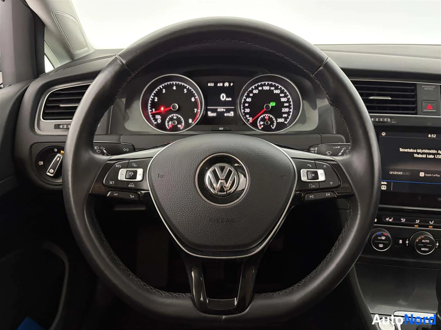 Grå Volkswagen Golf 2017, bild 29