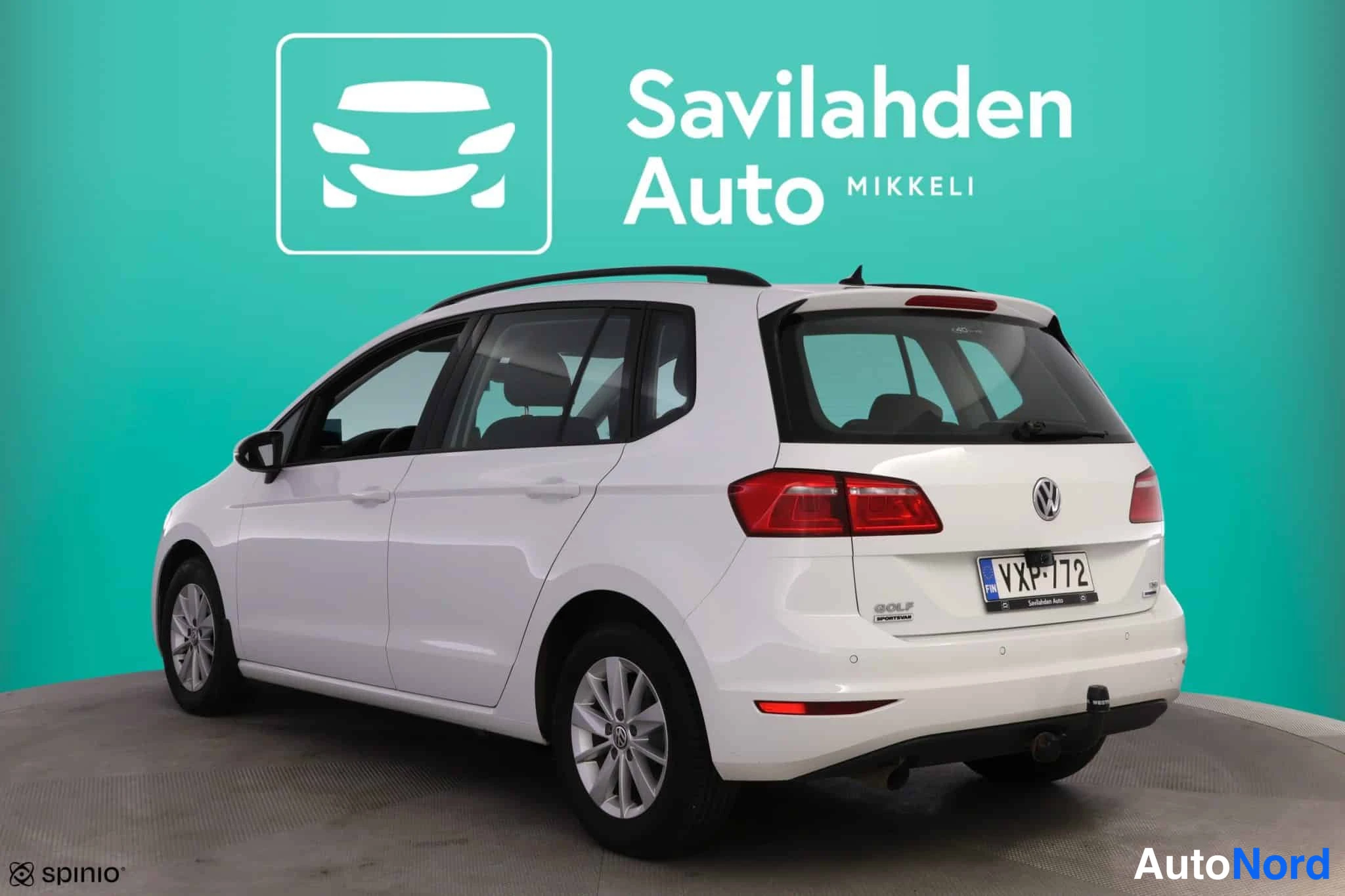 Valkoinen Volkswagen Golf Sportsvan 2014, kuva 5