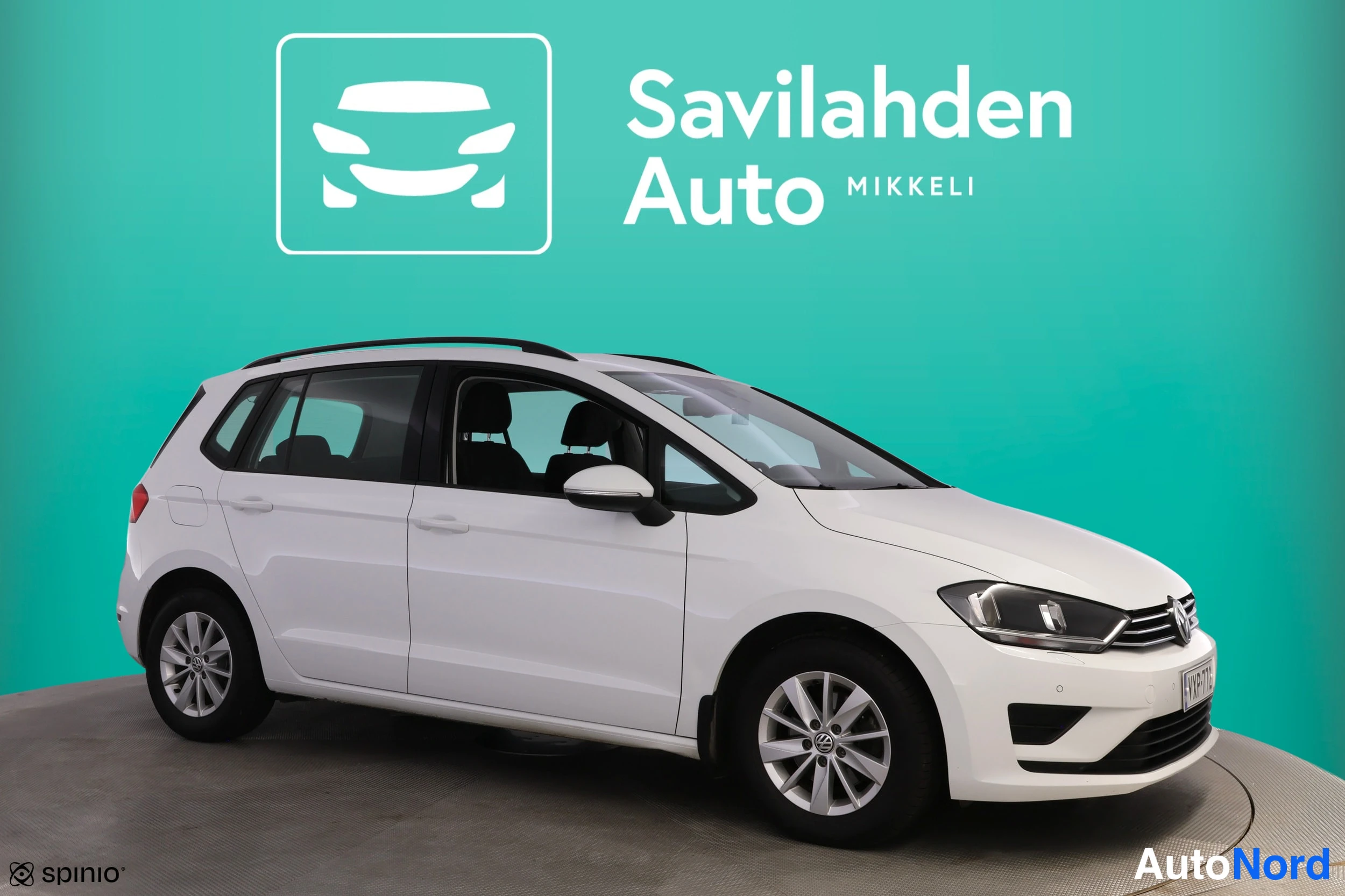 Valkoinen Volkswagen Golf Sportsvan 2014, kuva 10