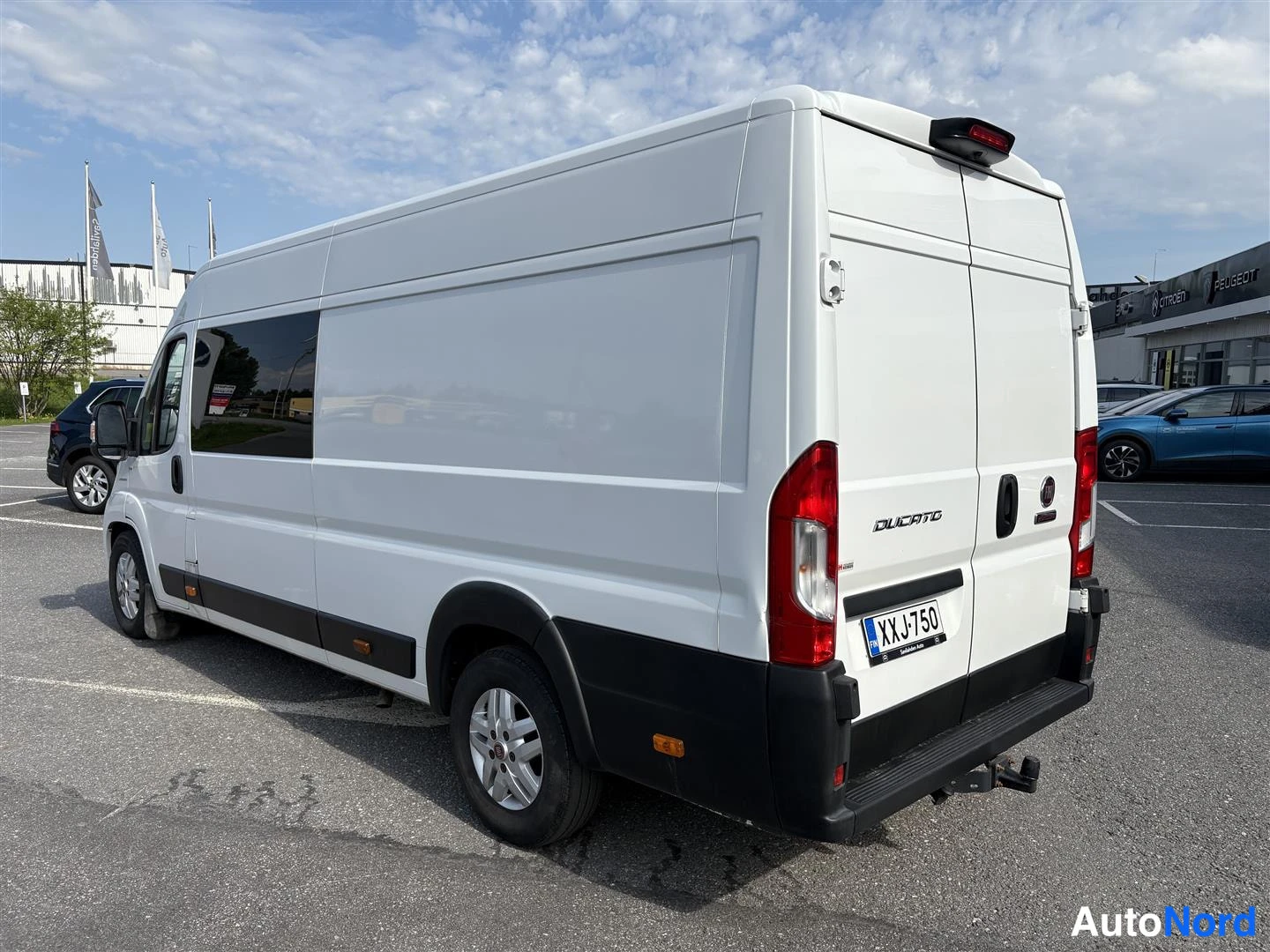 Valkoinen Fiat Ducato 2021, kuva 3