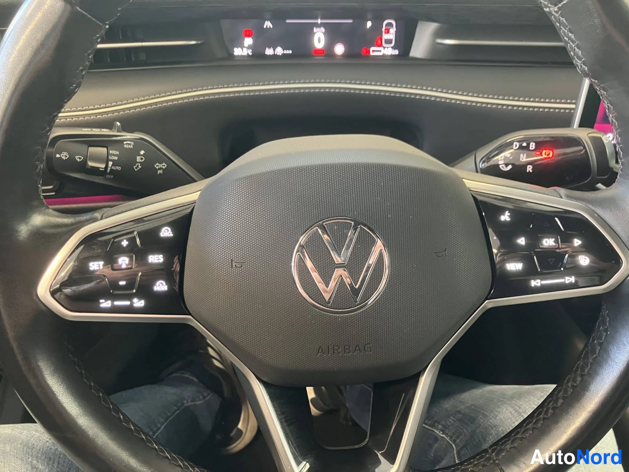 Musta Volkswagen ID.7 2024, kuva 29