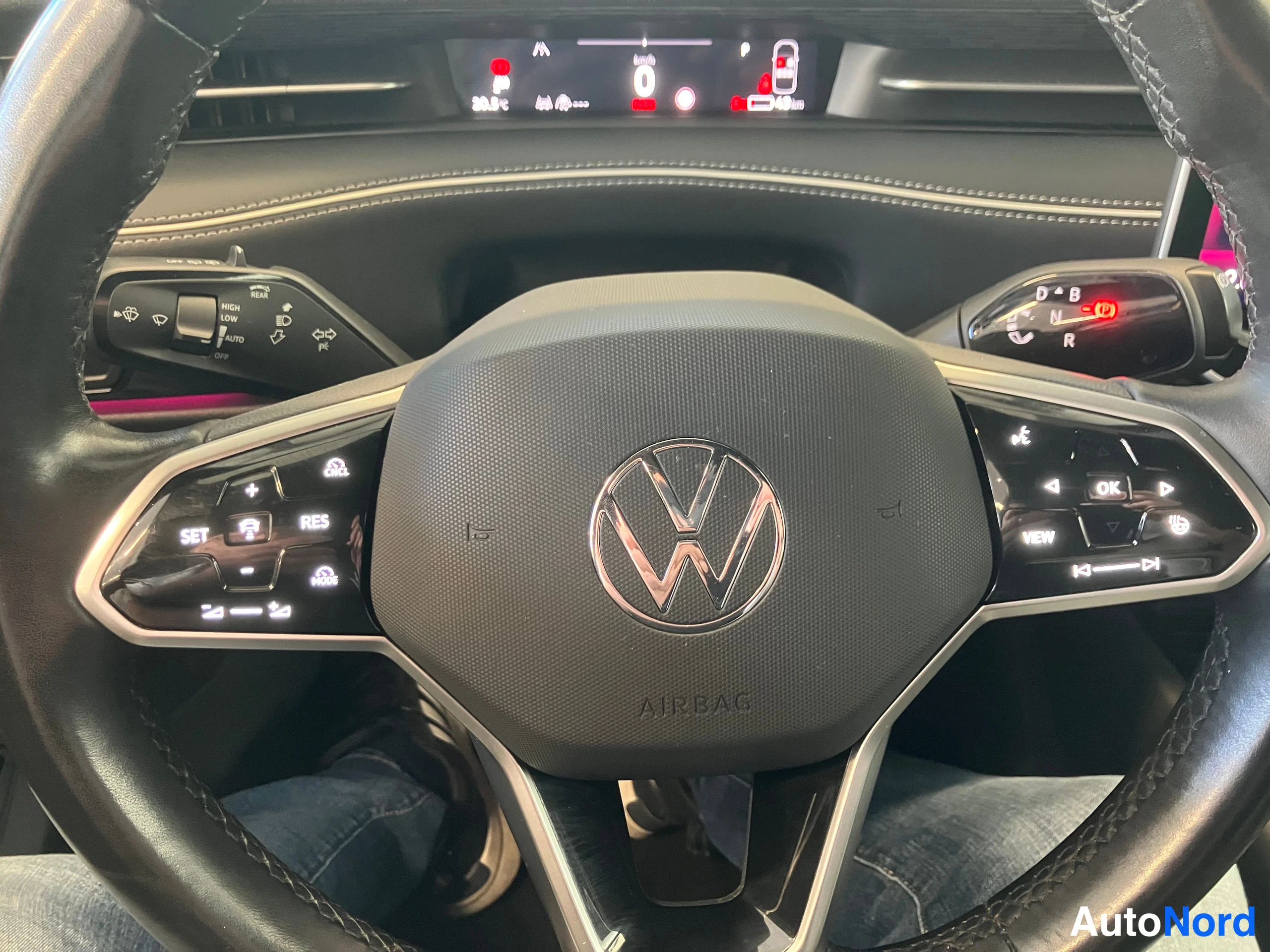 Musta Volkswagen ID.7 2024, kuva 30